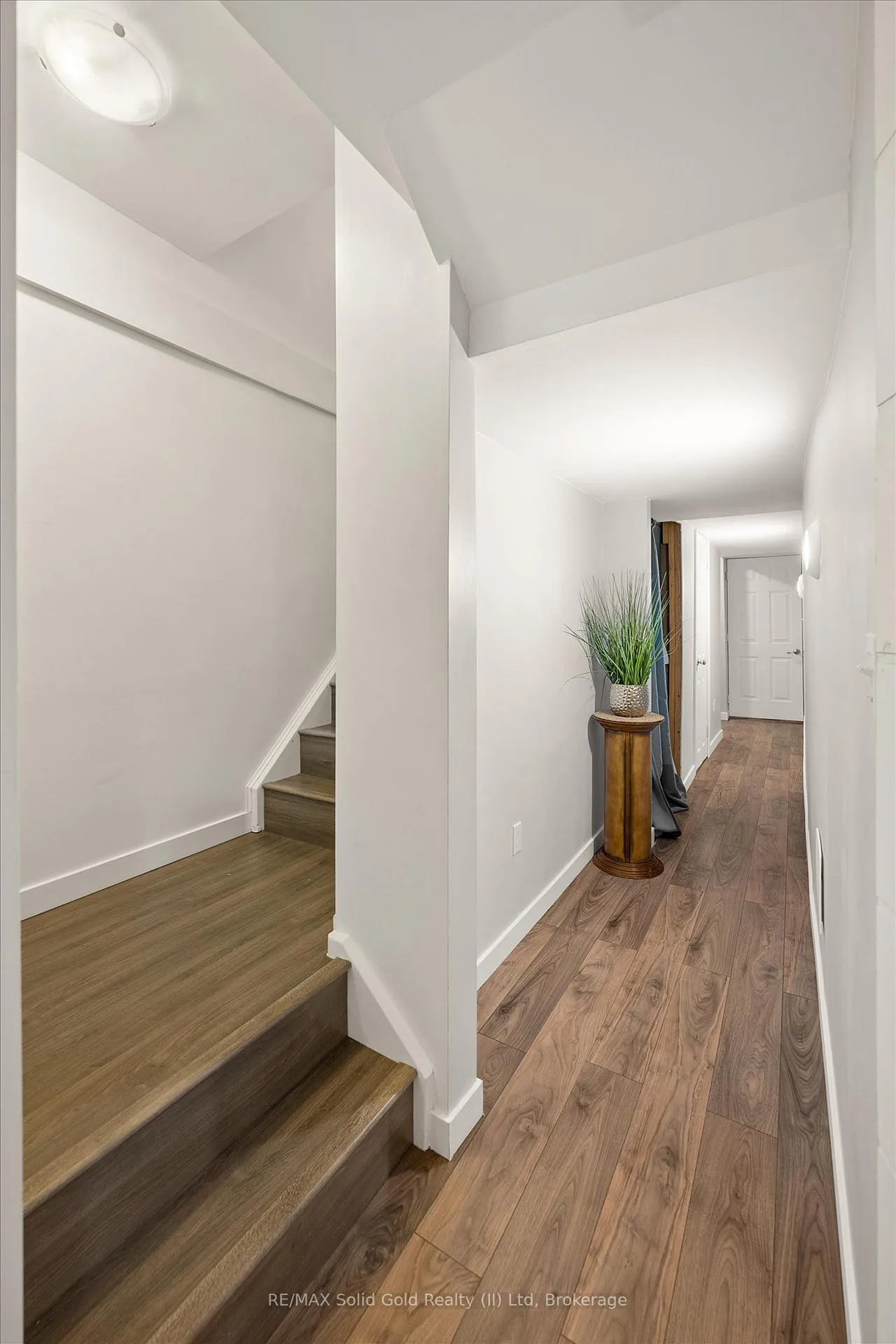 Photo 32 of Unit 5, 15 Gregg Court, Kitchener, Idlewood — HOMEH