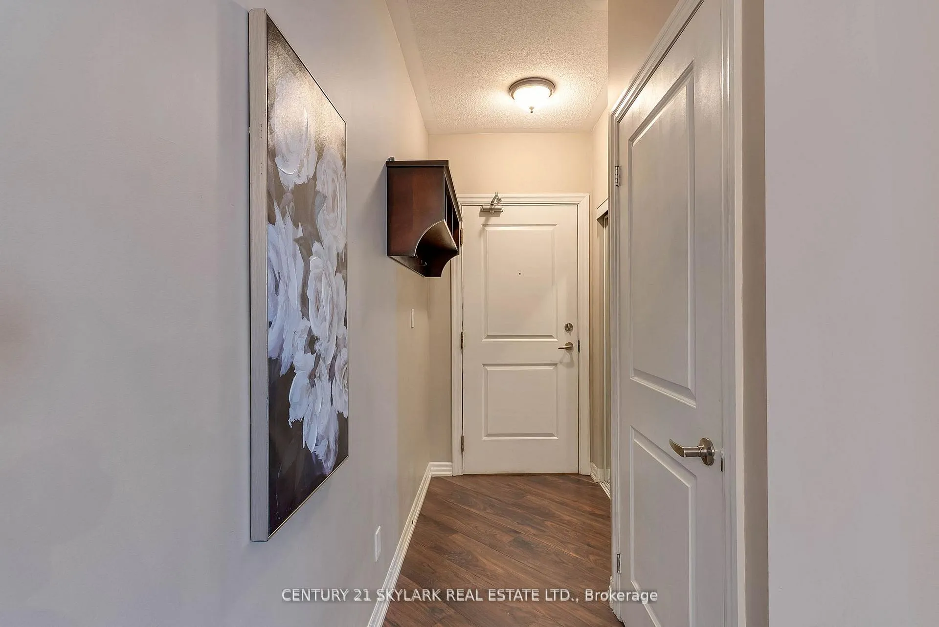 Photo 4 of Unit 516, 245 Dalesford Road, Etobicoke, Stonegate-Queensway — HOMEH