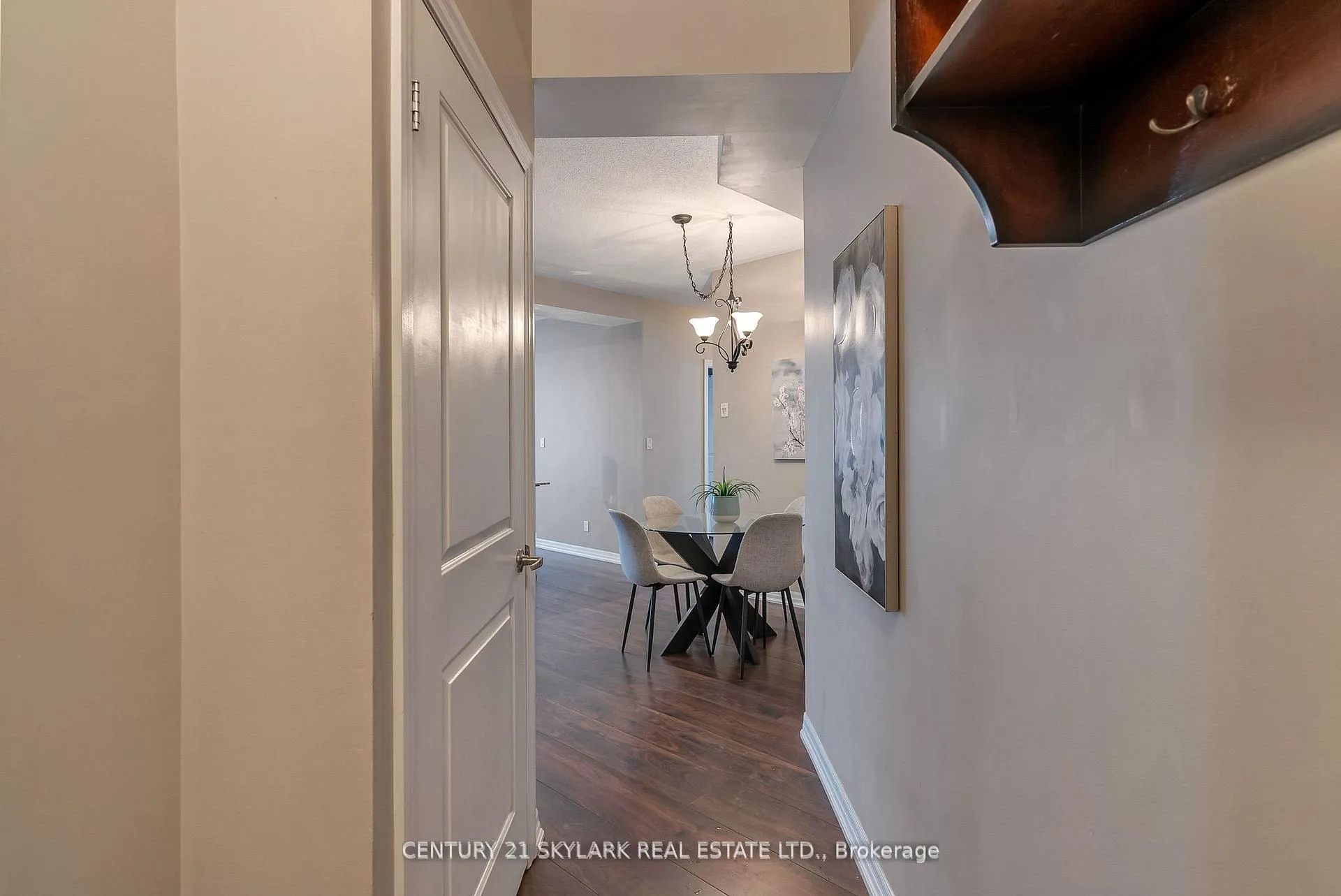Photo 5 of Unit 516, 245 Dalesford Road, Etobicoke, Stonegate-Queensway — HOMEH