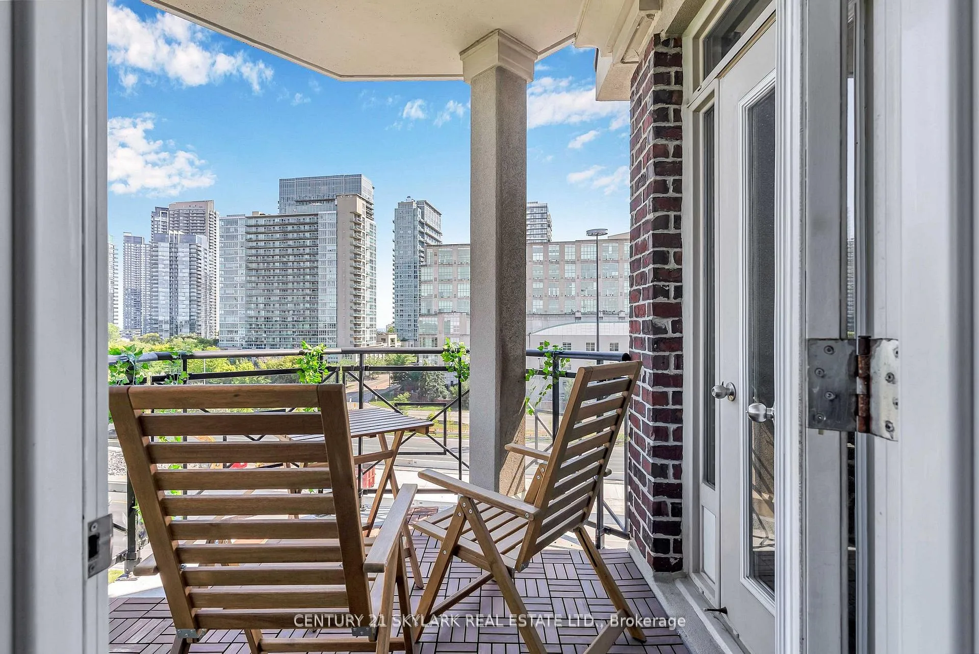 Photo 23 of Unit 516, 245 Dalesford Road, Etobicoke, Stonegate-Queensway — HOMEH