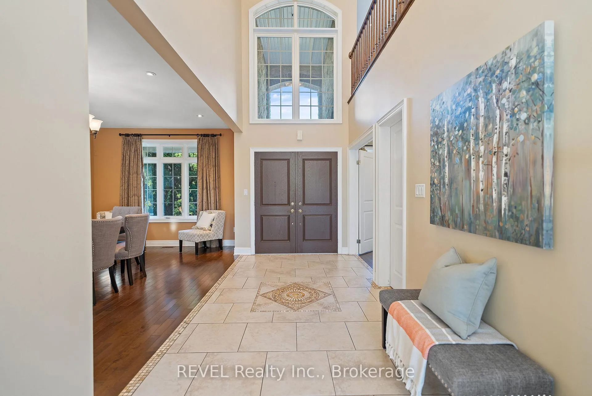 Photo 8 of 6718 Domenic Crescent, Niagara Falls, Stamford — HOMEH