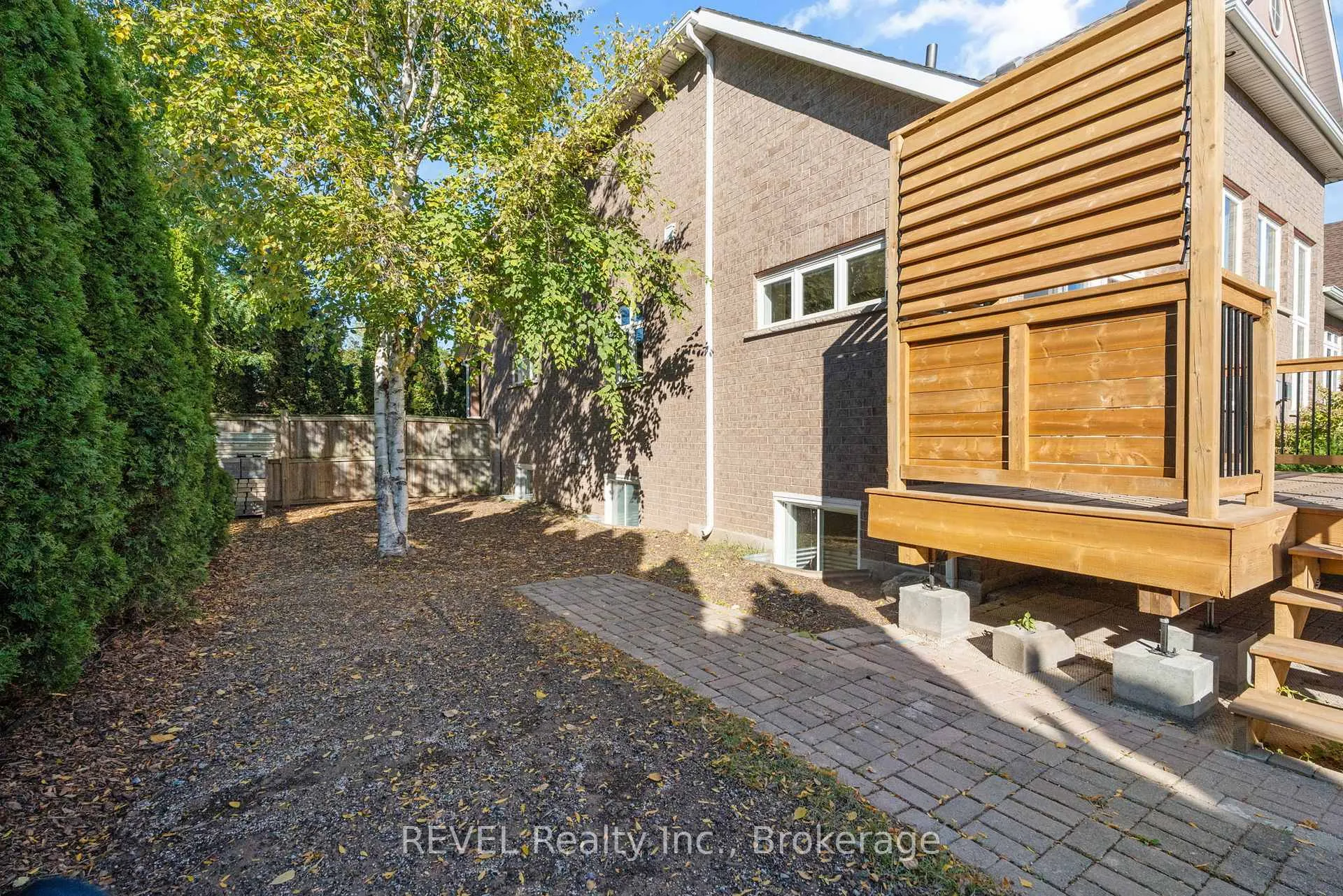 Photo 45 of 6718 Domenic Crescent, Niagara Falls, Stamford — HOMEH