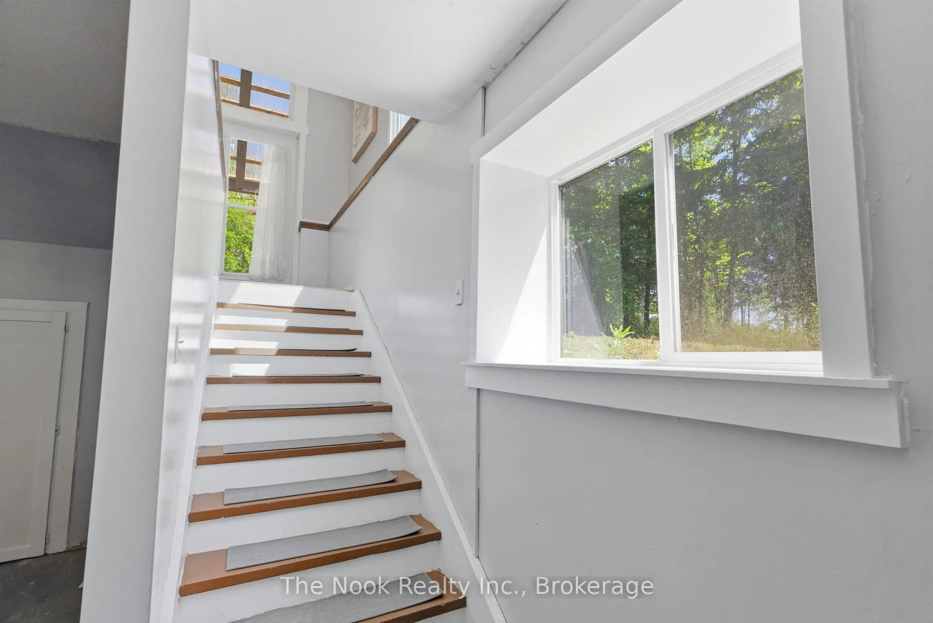 Photo 26 of 219 Pontypool Road, Kawartha Lakes, Pontypool — HOMEH