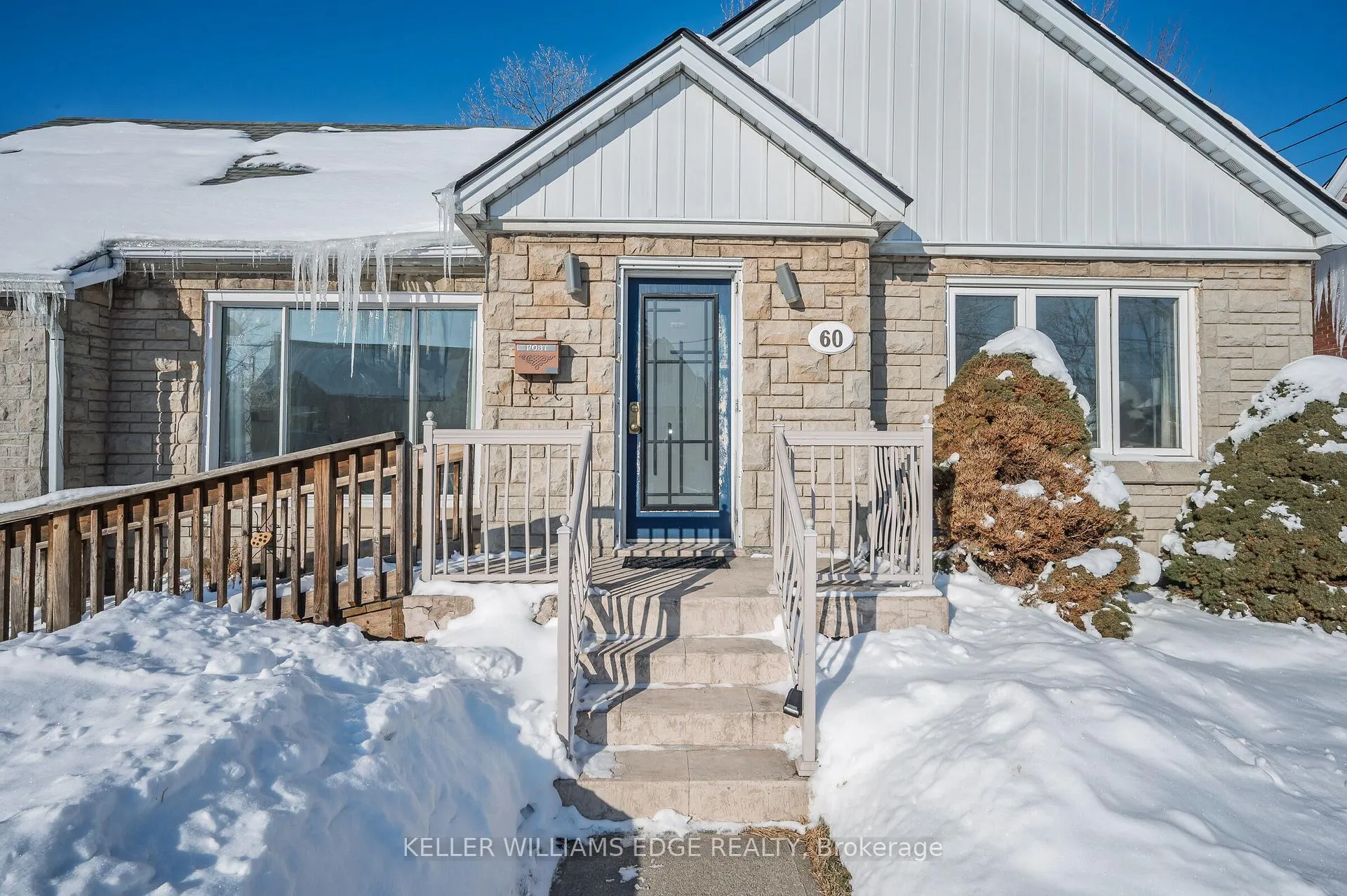 Photo 3 of 60 West 1st Street, Hamilton, Bonnington — HOMEH