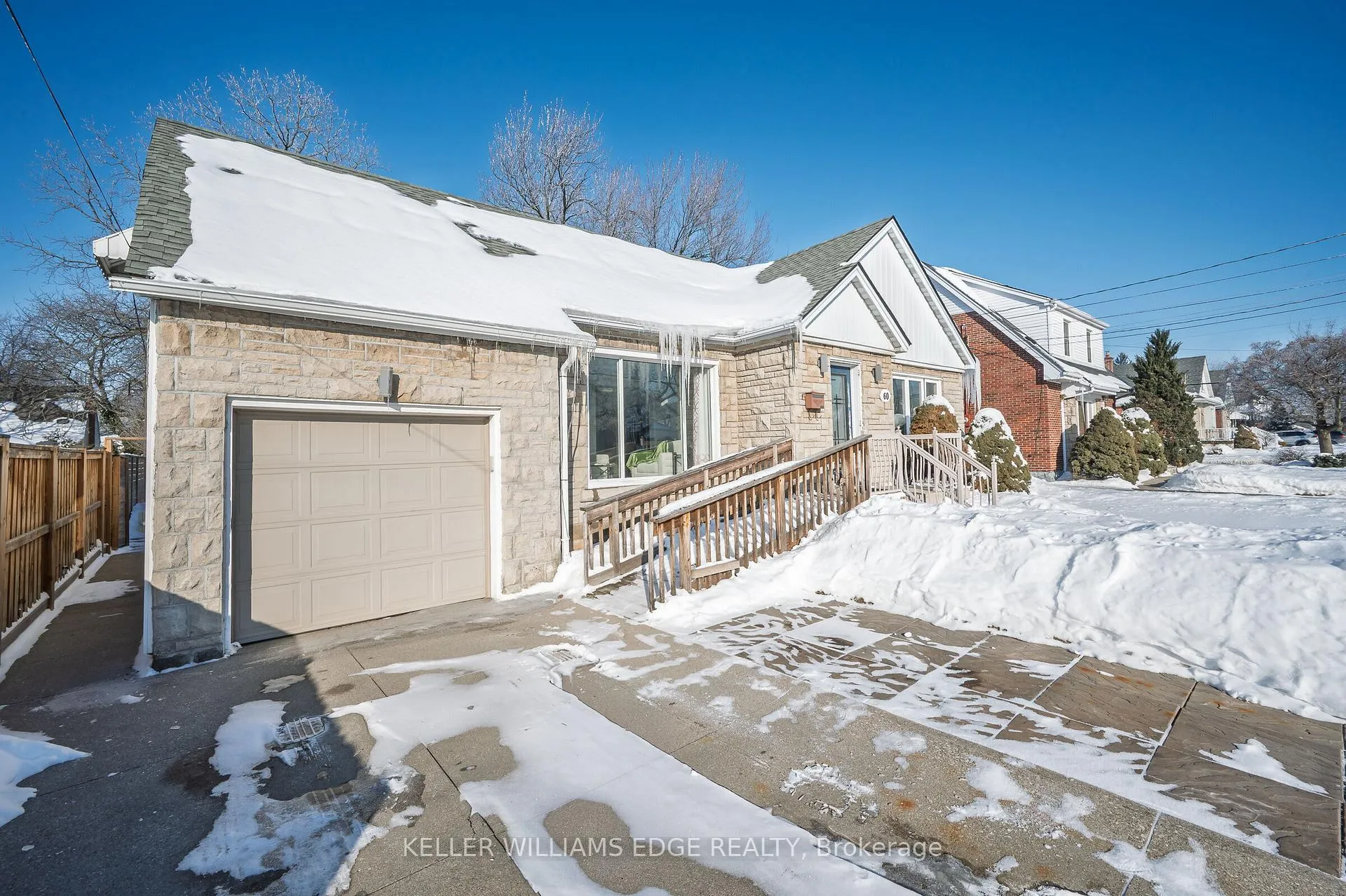 Photo 4 of 60 West 1st Street, Hamilton, Bonnington — HOMEH