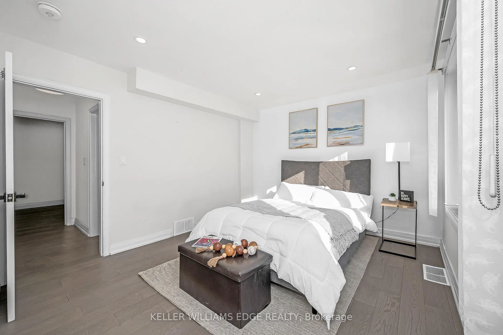 Photo 10 of 60 West 1st Street, Hamilton, Bonnington — HOMEH
