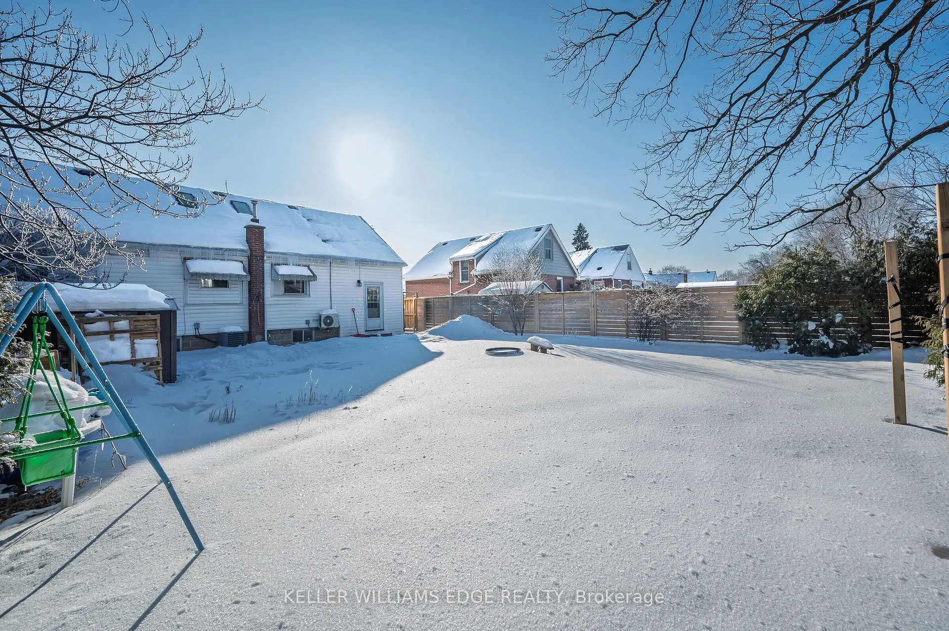 Photo 41 of 60 West 1st Street, Hamilton, Bonnington — HOMEH