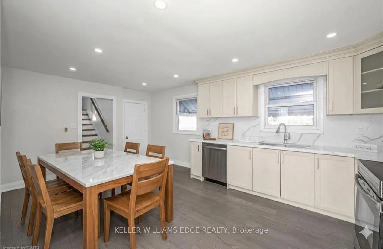 Photo 47 of 60 West 1st Street, Hamilton, Bonnington — HOMEH