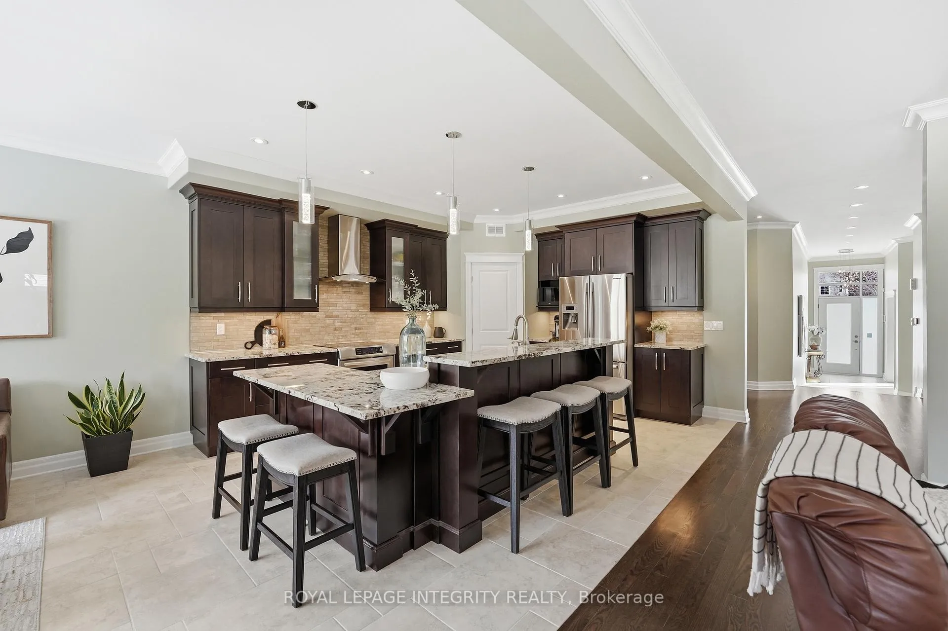 Photo 4 of 476 Ancaster Avenue, Ottawa, Woodroffe — HOMEH