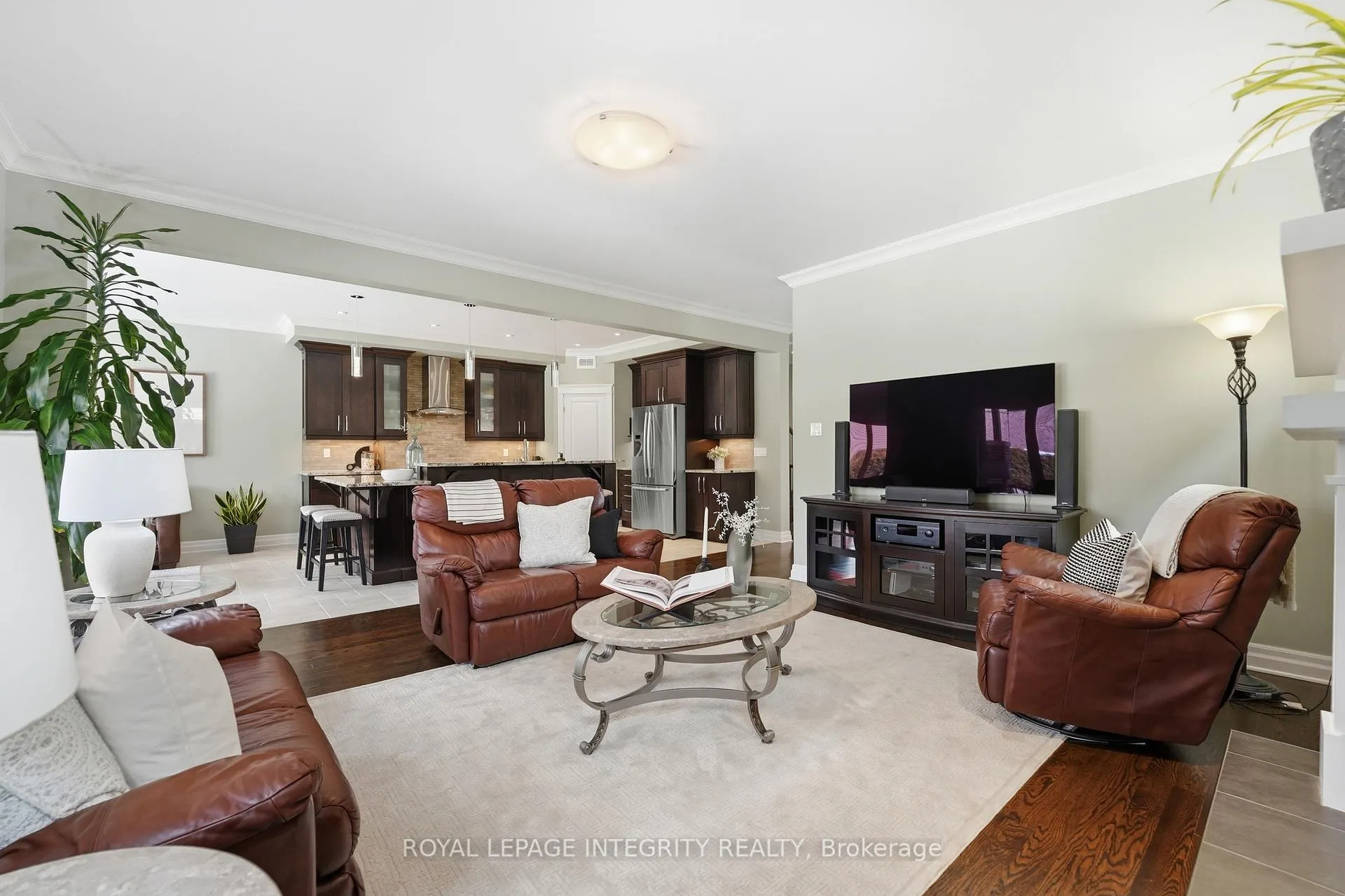 Photo 10 of 476 Ancaster Avenue, Ottawa, Woodroffe — HOMEH