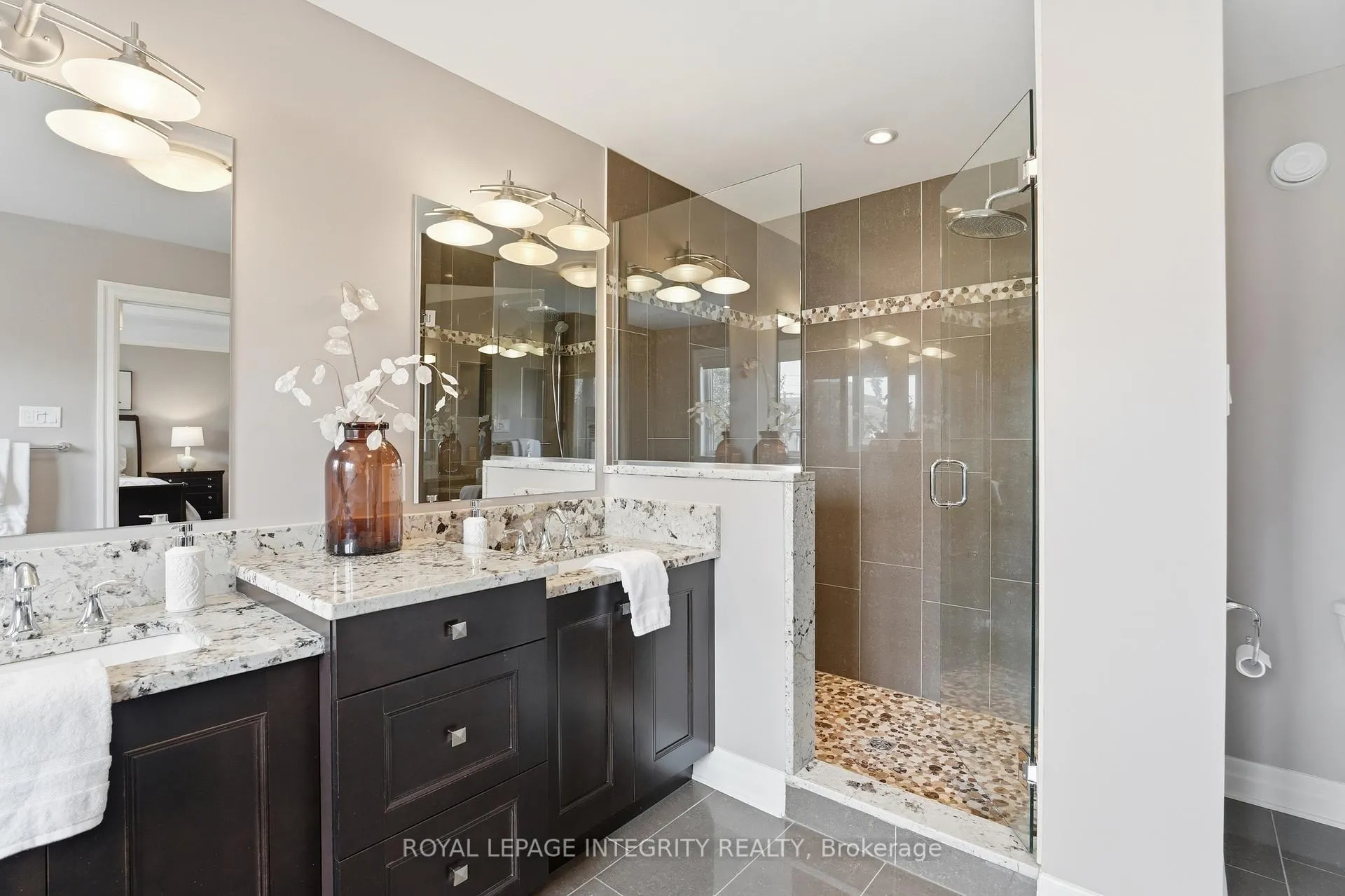 Photo 19 of 476 Ancaster Avenue, Ottawa, Woodroffe — HOMEH
