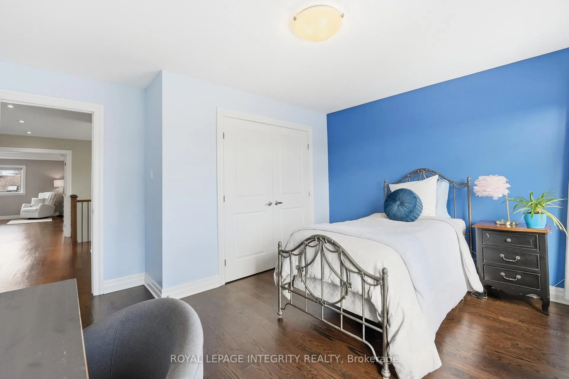 Photo 23 of 476 Ancaster Avenue, Ottawa, Woodroffe — HOMEH