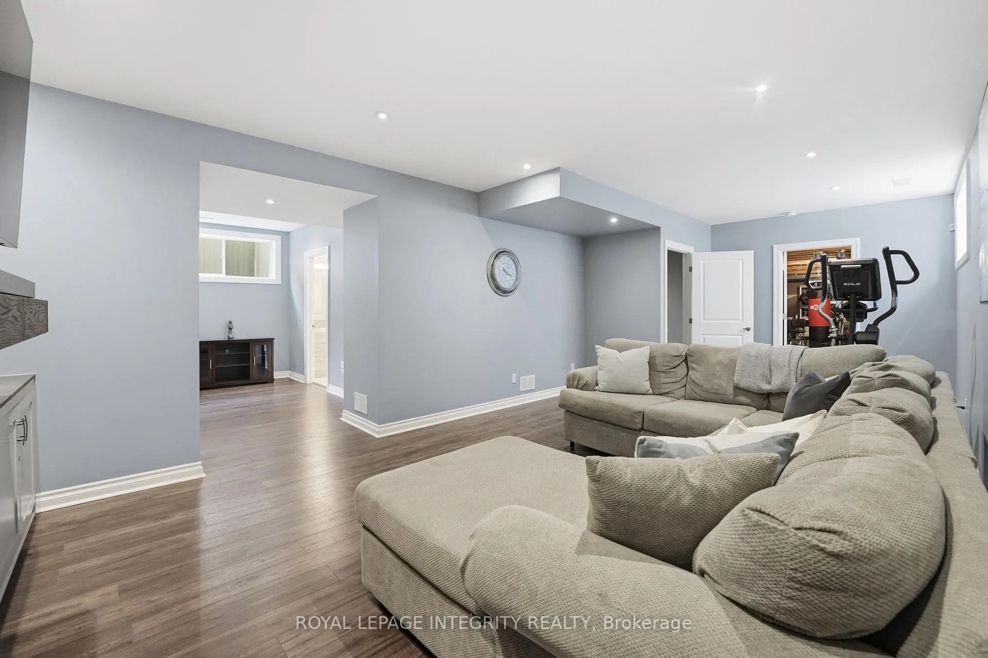 Photo 30 of 476 Ancaster Avenue, Ottawa, Woodroffe — HOMEH