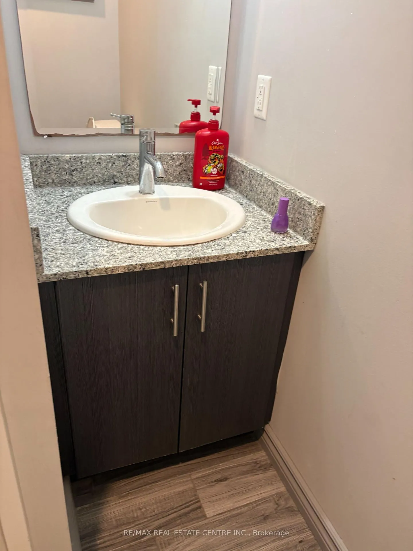 Photo 6 of Unit 111, 275F Larch Street, Waterloo, Beechwood/University — HOMEH