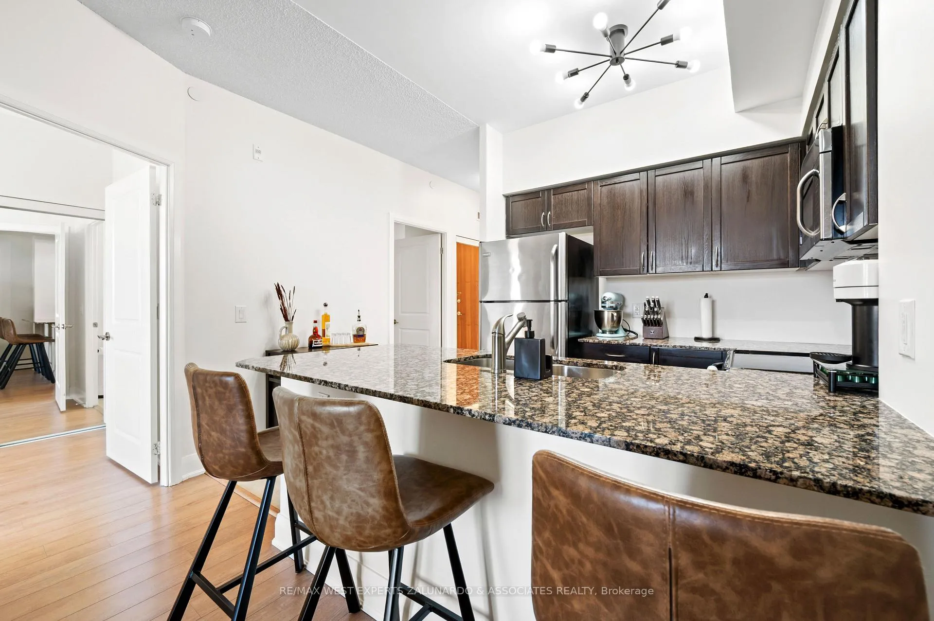 Photo 14 of Unit 412, 4700 Highway 7 Road, Vaughan, East Woodbridge — HOMEH