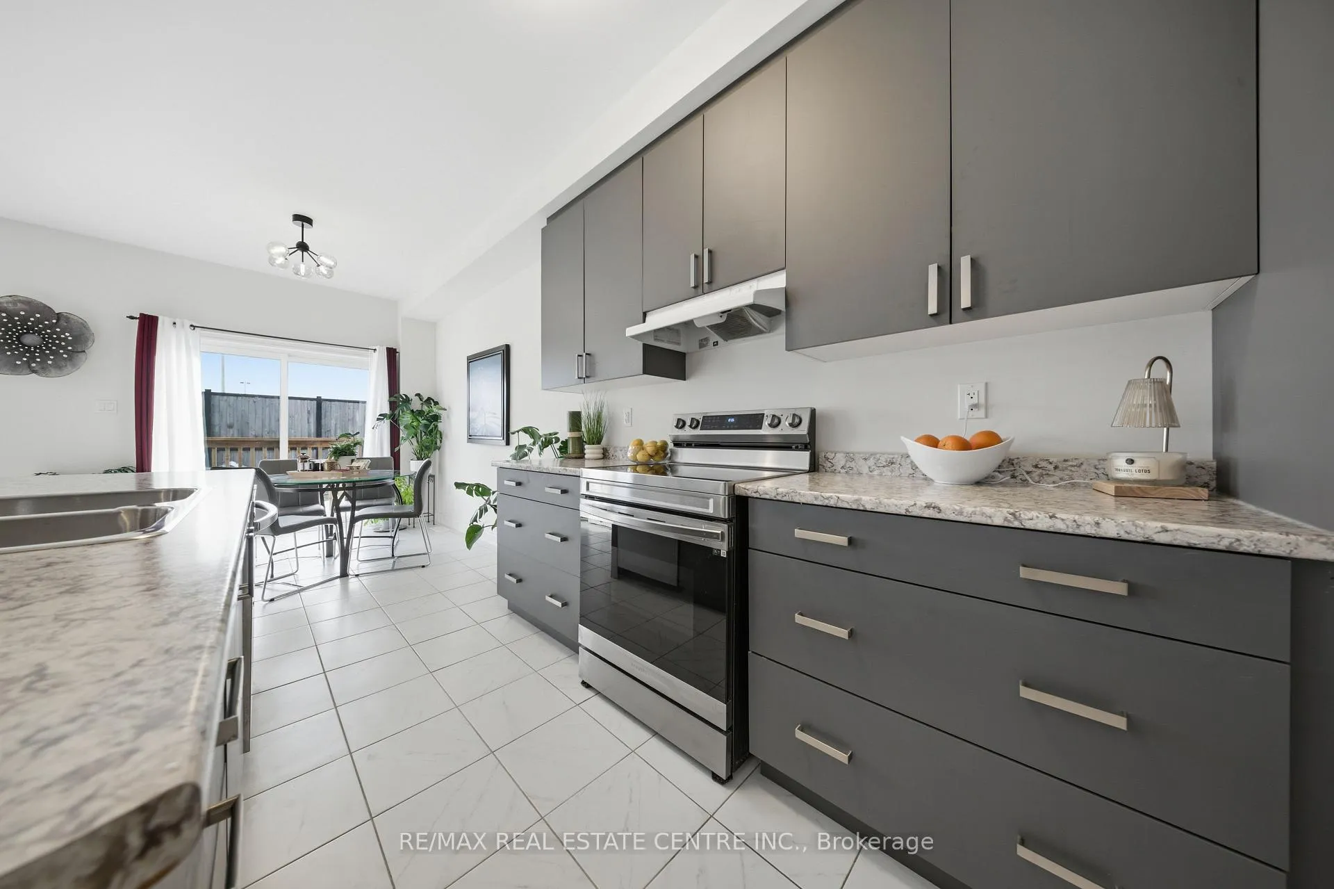 Photo 12 of 524 Brooks Street, Shelburne — HOMEH