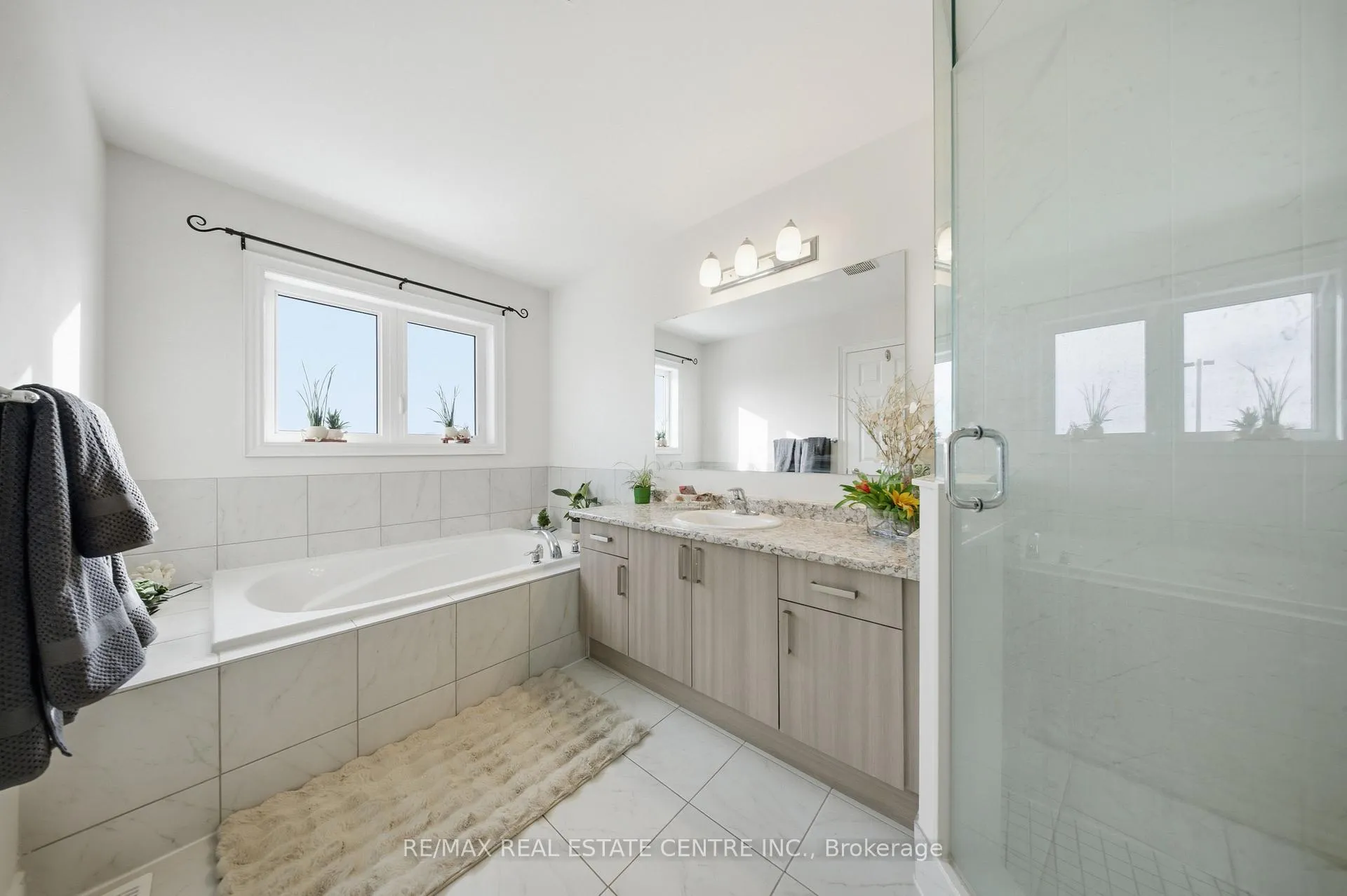 Photo 28 of 524 Brooks Street, Shelburne — HOMEH
