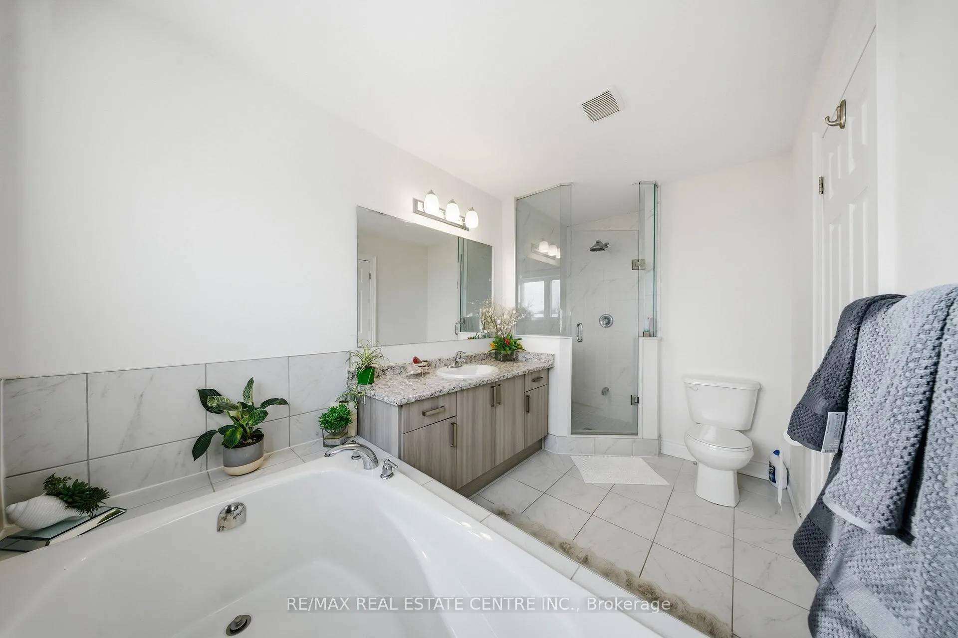 Photo 29 of 524 Brooks Street, Shelburne — HOMEH