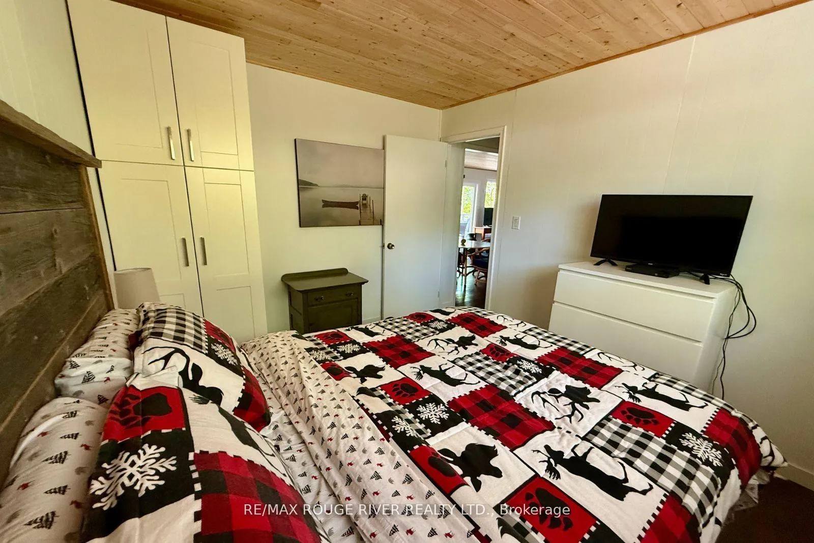 Photo 22 of 1784A Opeongo Point Road, Frontenac, Frontenac Centre — HOMEH