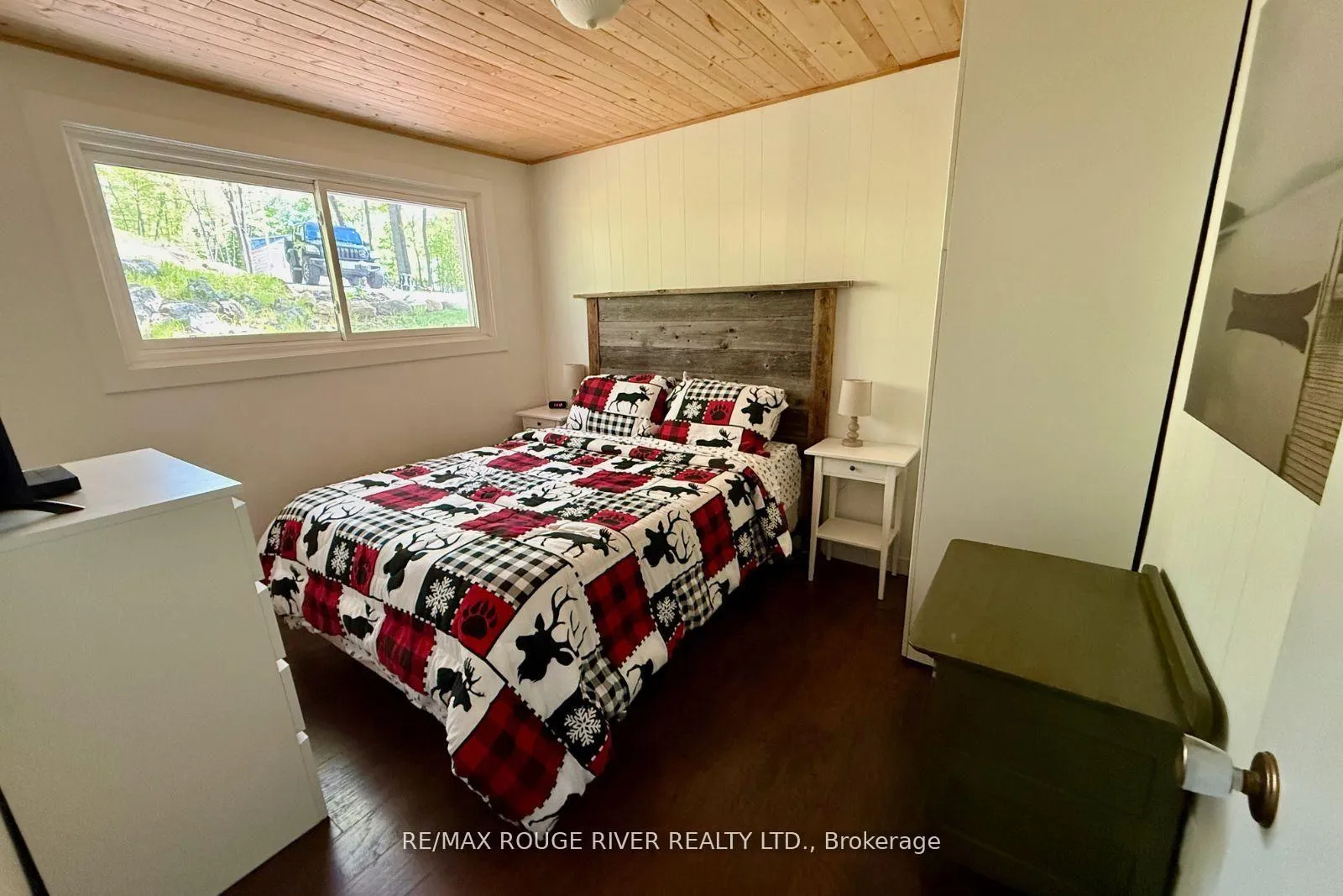 Photo 23 of 1784A Opeongo Point Road, Frontenac, Frontenac Centre — HOMEH