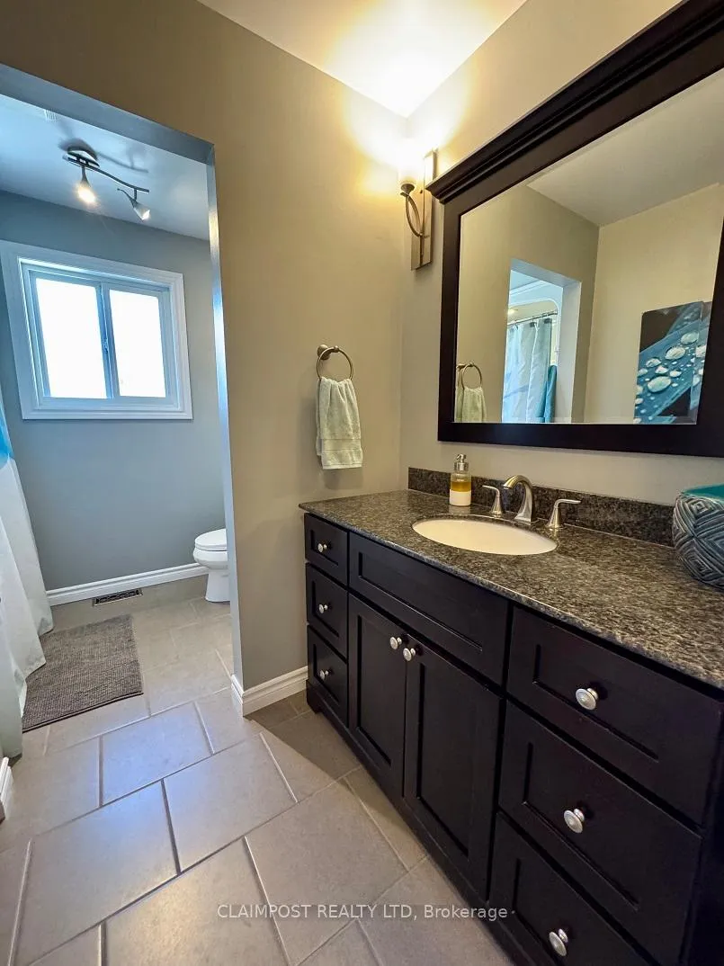 Photo 9 of 141 Rose Marie Crescent, Timmins, TNW - Riverpark — HOMEH