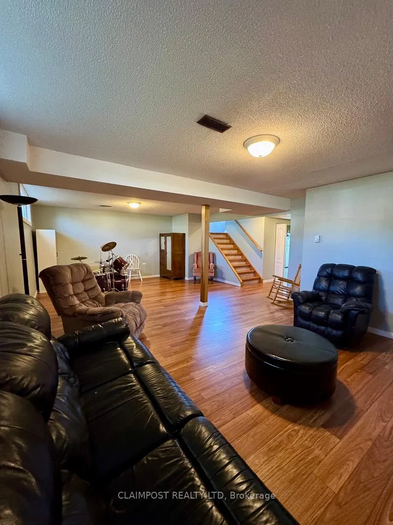 Photo 16 of 141 Rose Marie Crescent, Timmins, TNW - Riverpark — HOMEH