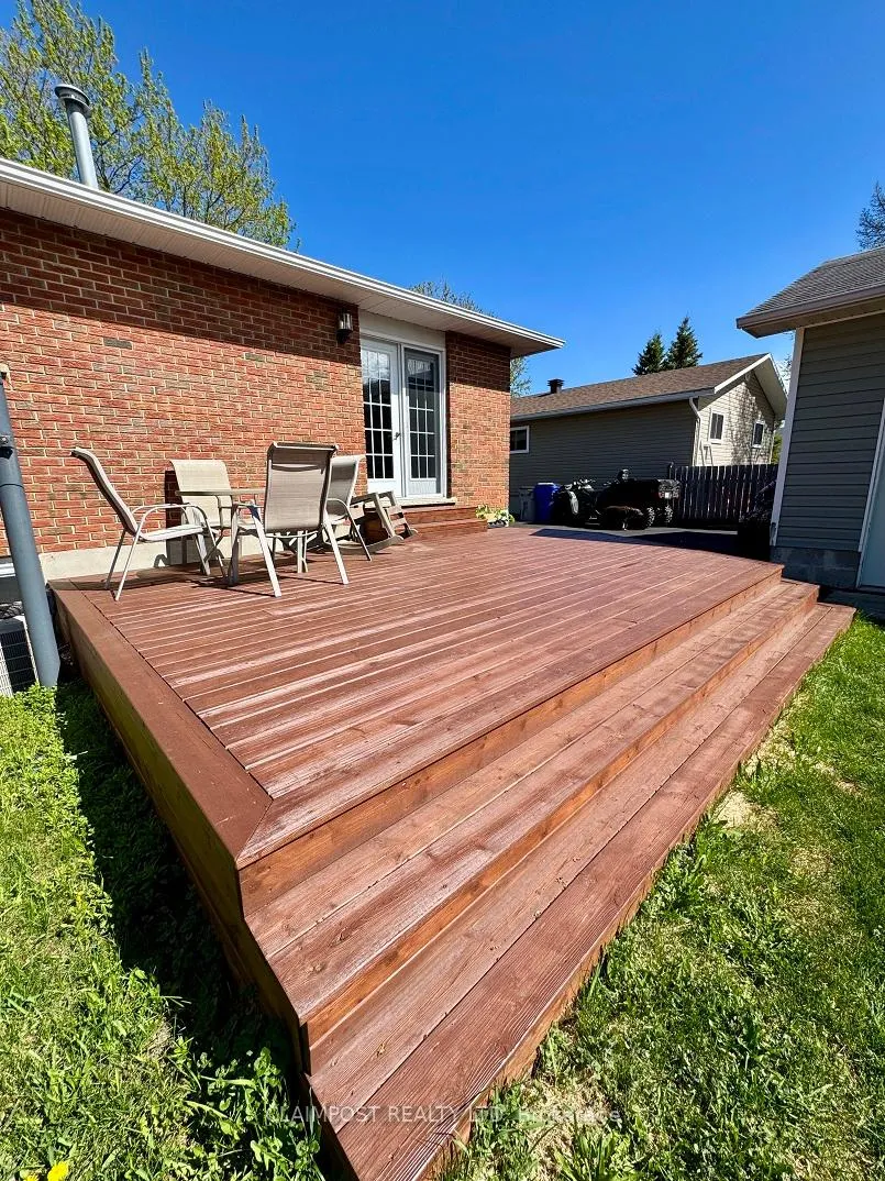 Photo 30 of 141 Rose Marie Crescent, Timmins, TNW - Riverpark — HOMEH