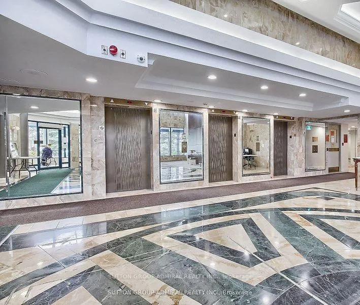 Photo 4 of Unit 302, 7300 Yonge Street, Vaughan, Crestwood-Springfarm-Yorkhill — HOMEH