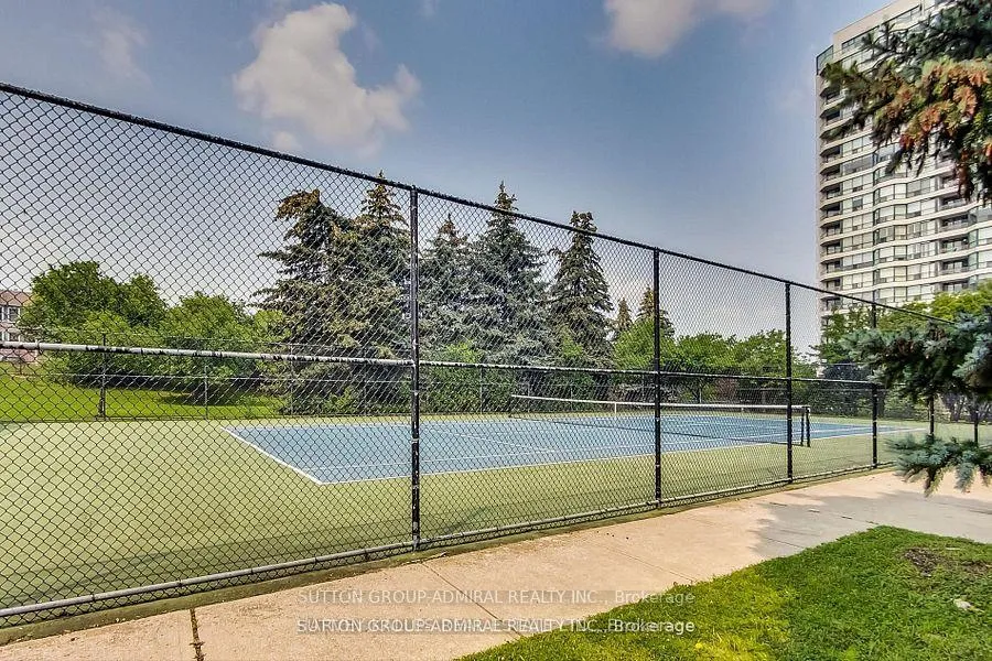 Photo 8 of Unit 302, 7300 Yonge Street, Vaughan, Crestwood-Springfarm-Yorkhill — HOMEH