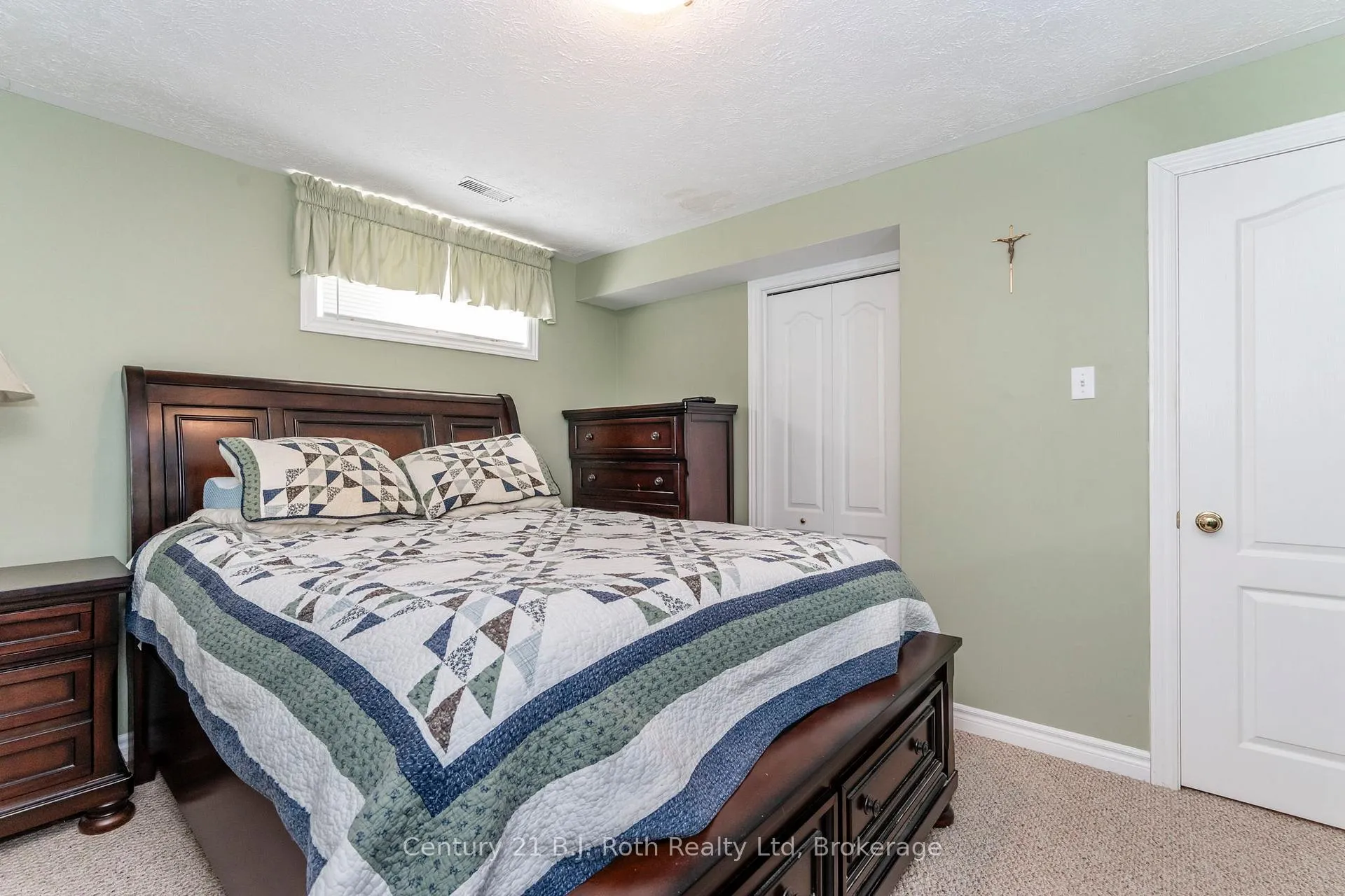 Photo 14 of 24 Marchand Drive, Penetanguishene — HOMEH