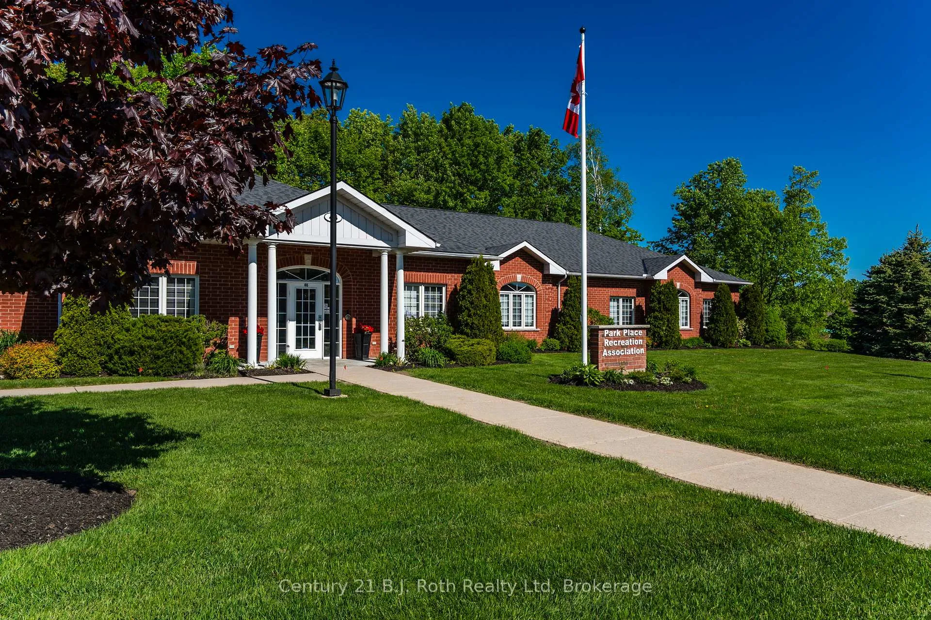Photo 23 of 24 Marchand Drive, Penetanguishene — HOMEH