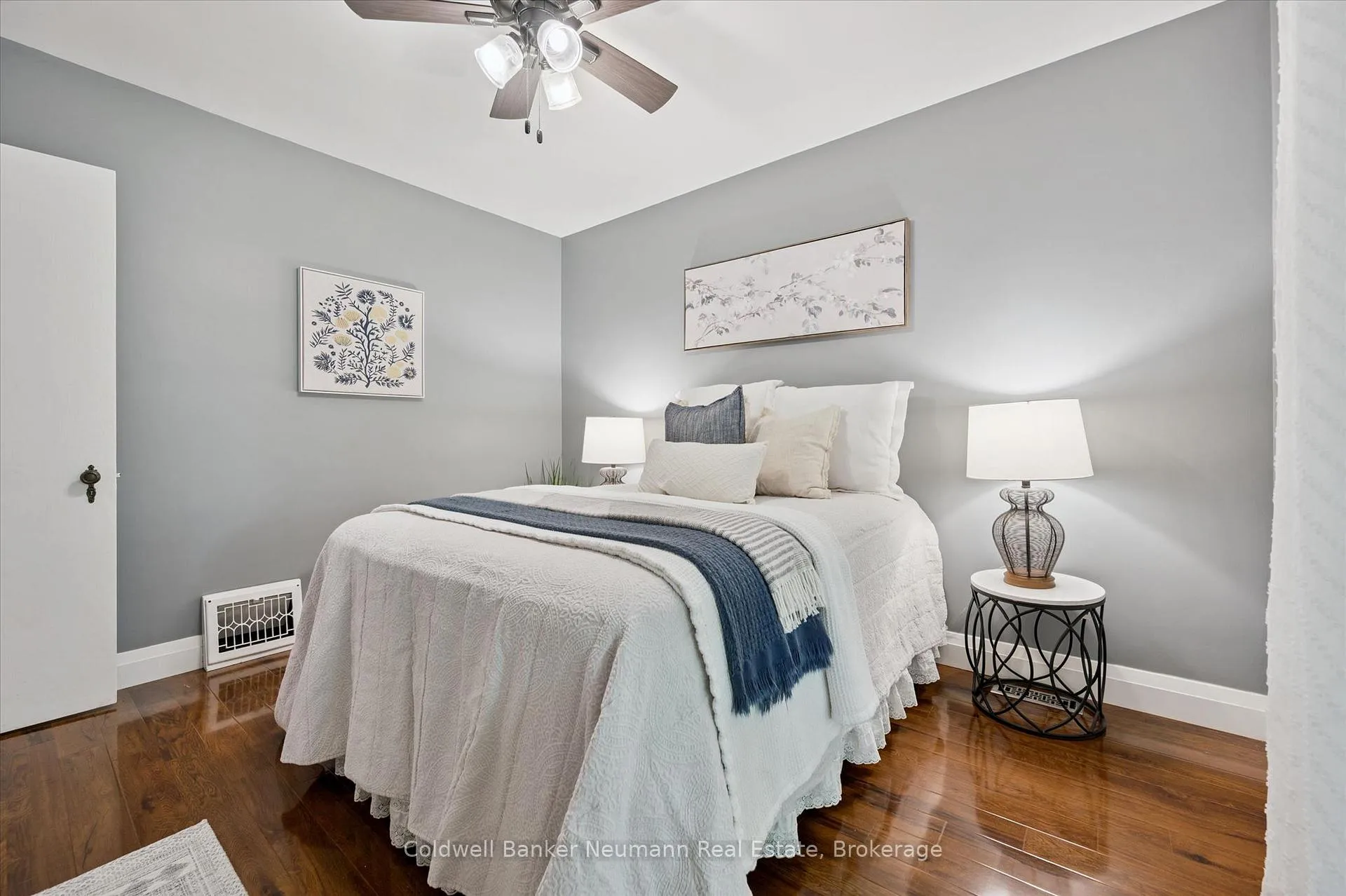 Photo 16 of 153 Winston Boulevard, Cambridge, Hespeler Village — HOMEH