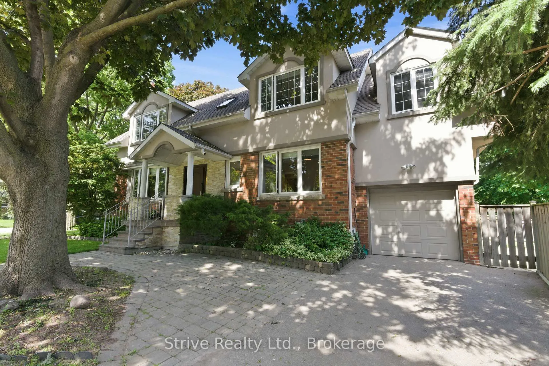 Photo 2 of 53 Monkton Avenue, Etobicoke, Stonegate-Queensway — HOMEH