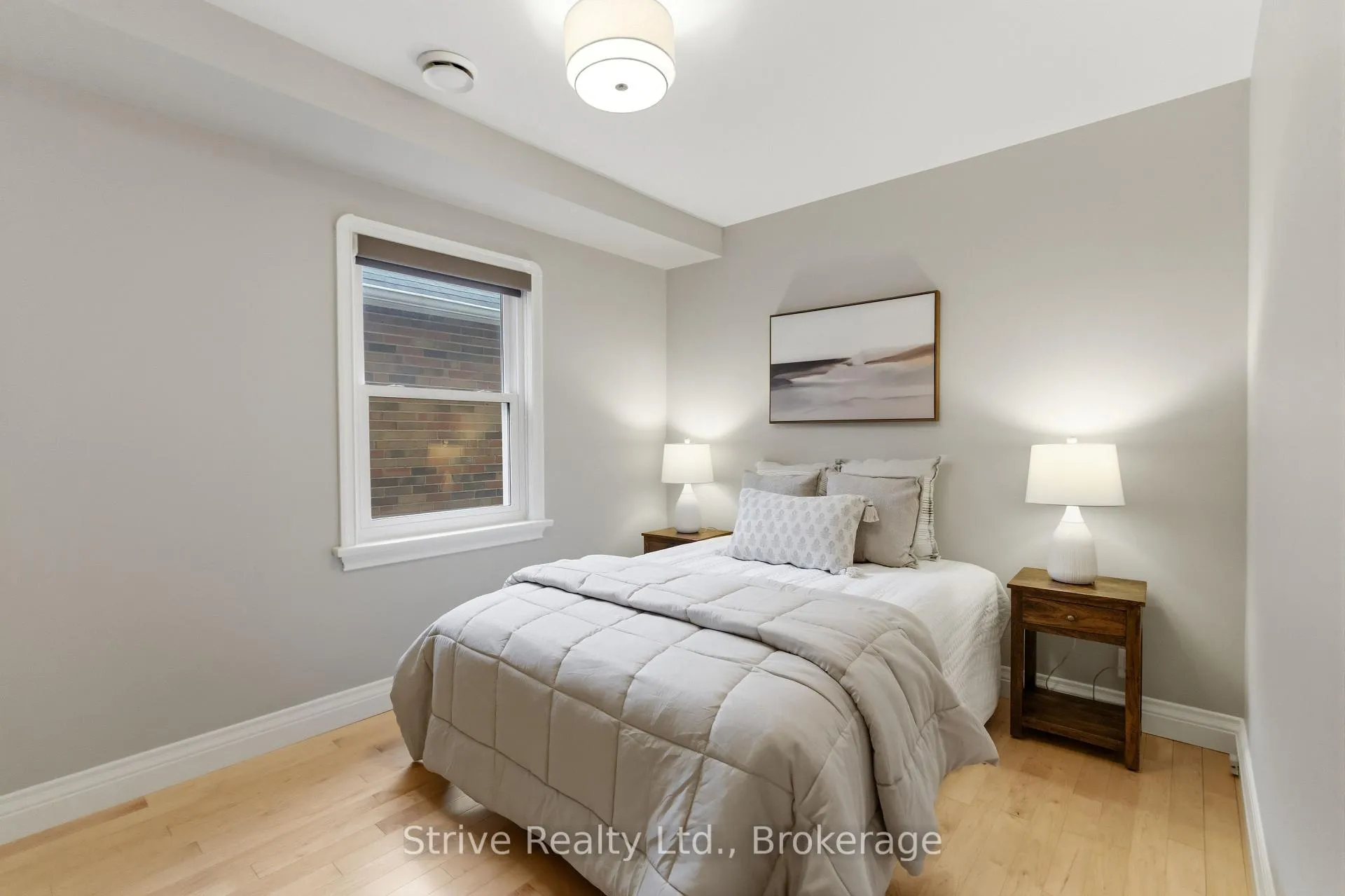 Photo 26 of 53 Monkton Avenue, Etobicoke, Stonegate-Queensway — HOMEH