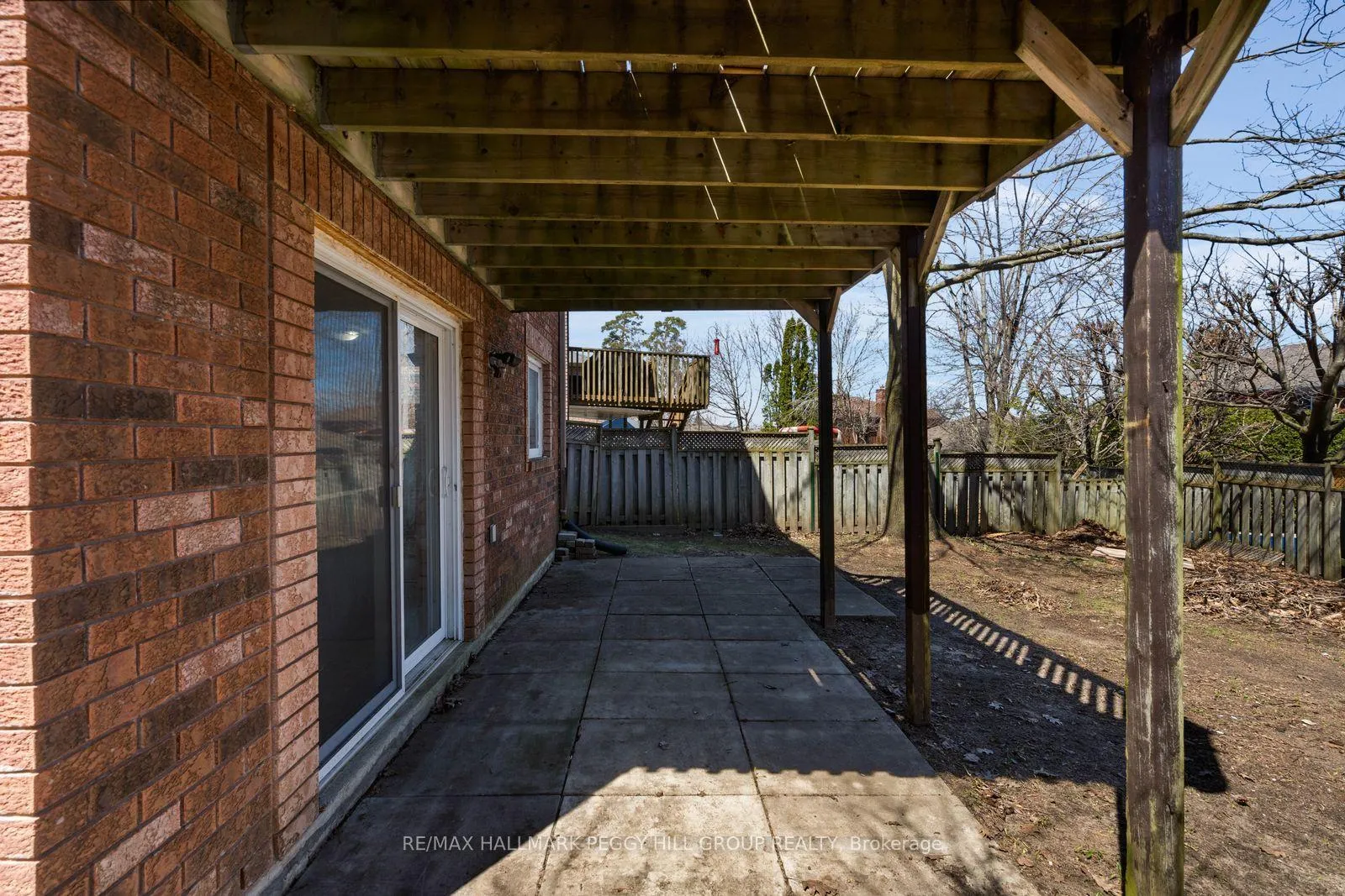 Photo 14 of 24 Geddes Crescent, Barrie, Northwest — HOMEH