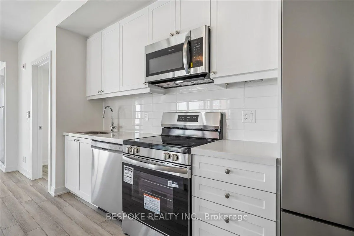 Photo 10 of Unit 306, 51 Clarington Boulevard, Clarington, Bowmanville — HOMEH