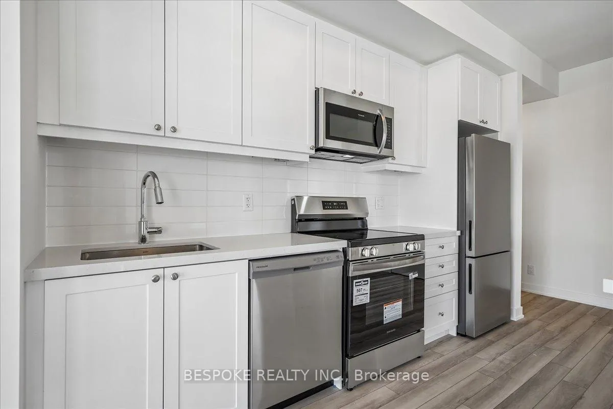 Photo 11 of Unit 306, 51 Clarington Boulevard, Clarington, Bowmanville — HOMEH