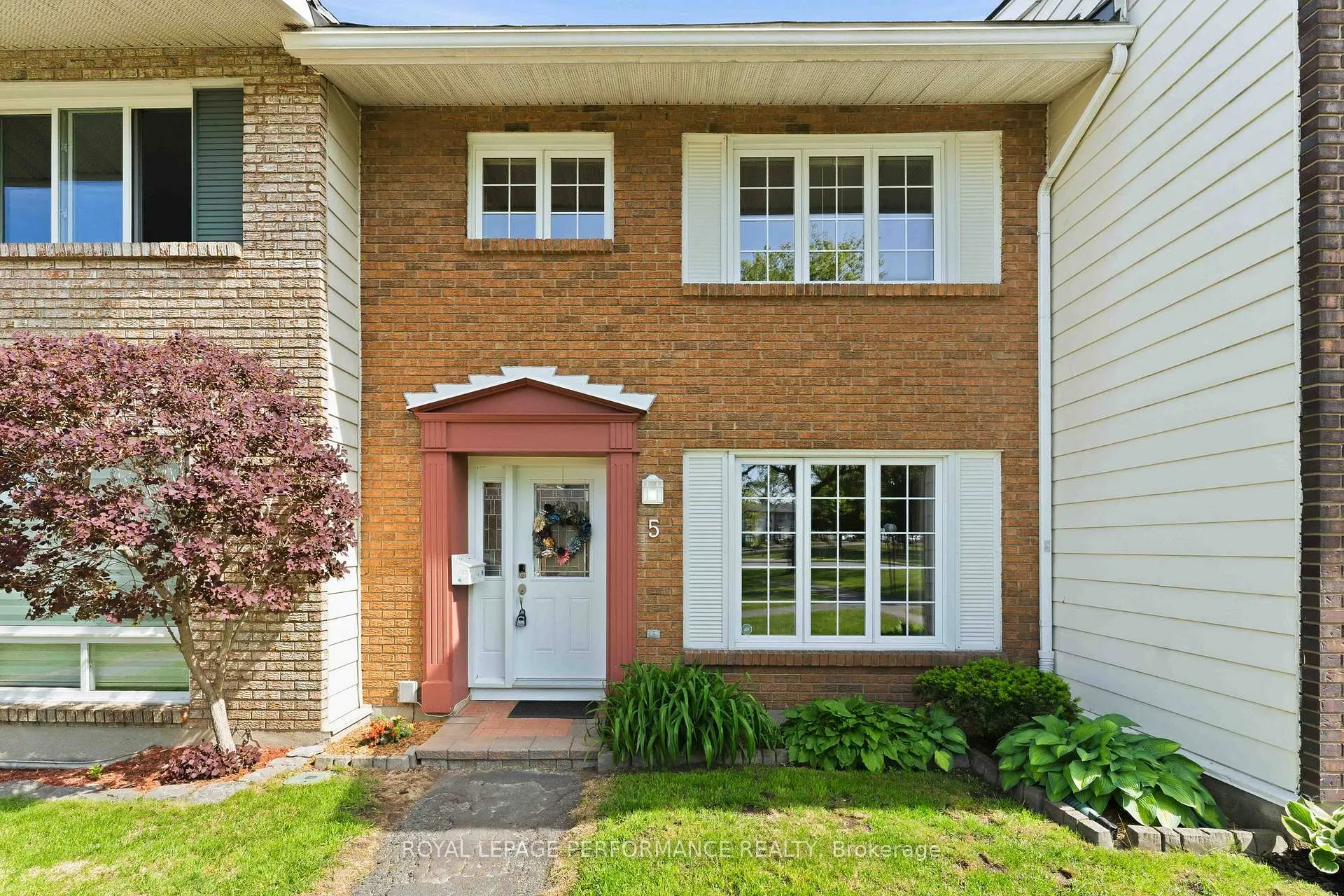 Photo 2 of Unit 5, 2051 Jasmine Crescent, Ottawa, Beacon Hill South — HOMEH