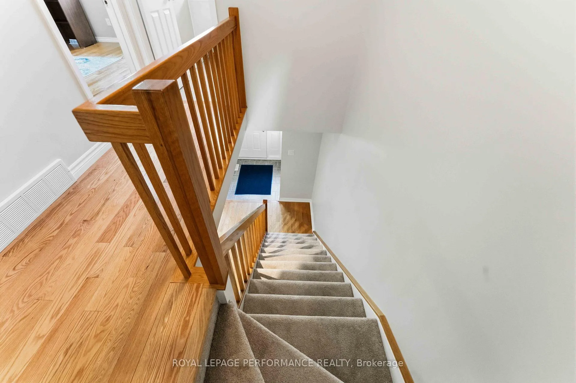 Photo 25 of Unit 5, 2051 Jasmine Crescent, Ottawa, Beacon Hill South — HOMEH