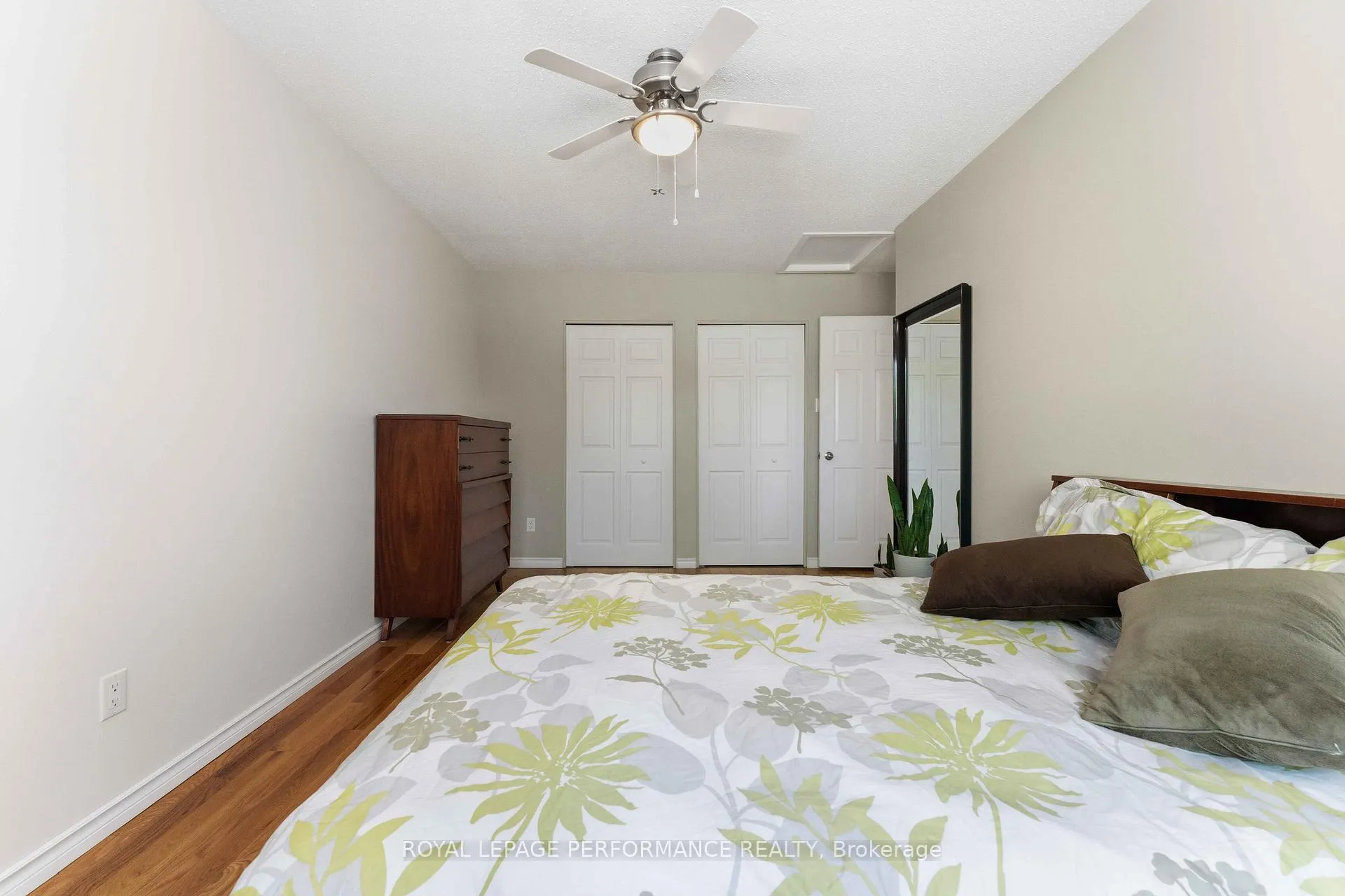 Photo 30 of Unit 5, 2051 Jasmine Crescent, Ottawa, Beacon Hill South — HOMEH