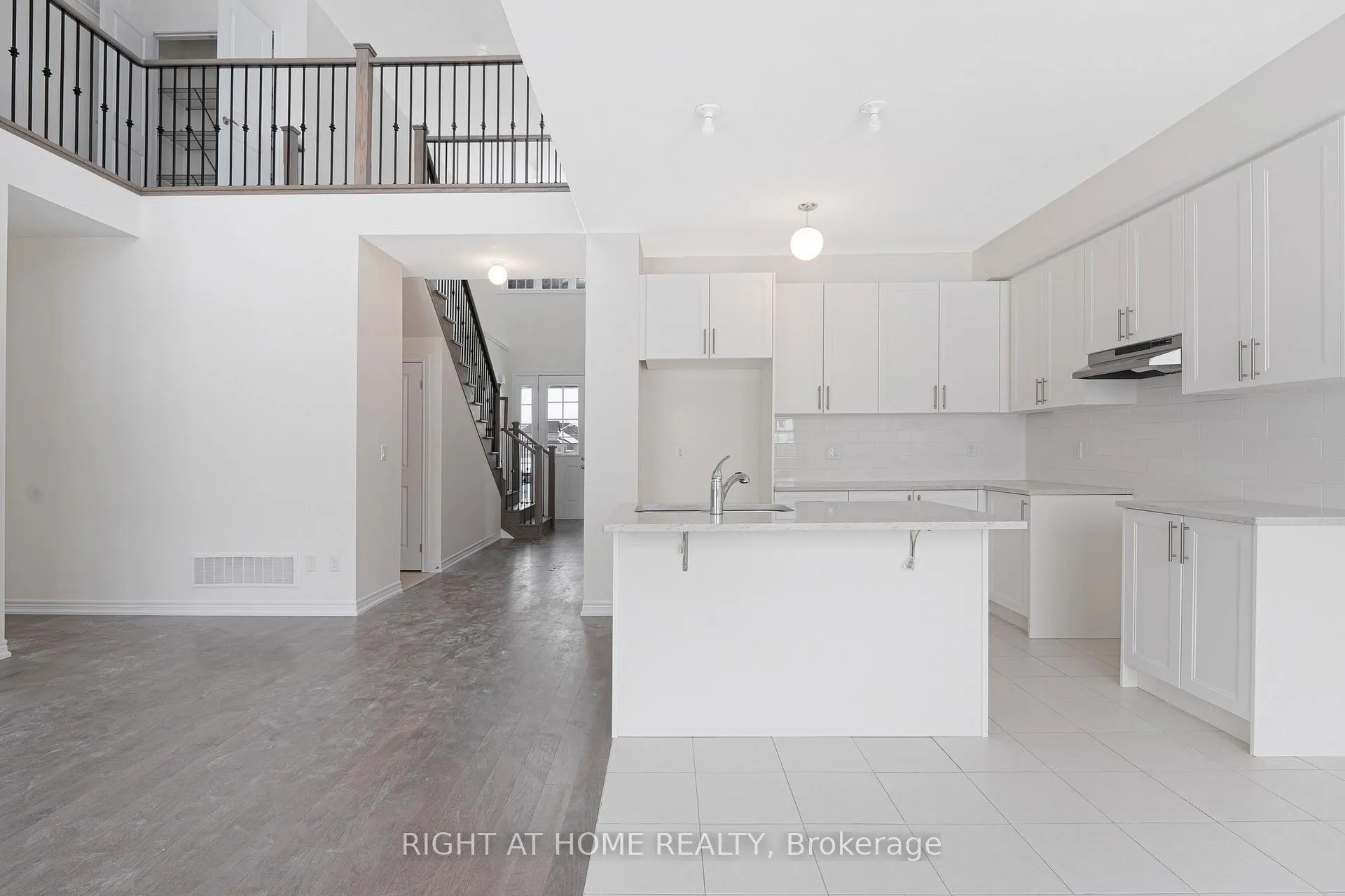 Photo 5 of 12 Larissa Park Drive, Quinte West, Murray Ward — HOMEH