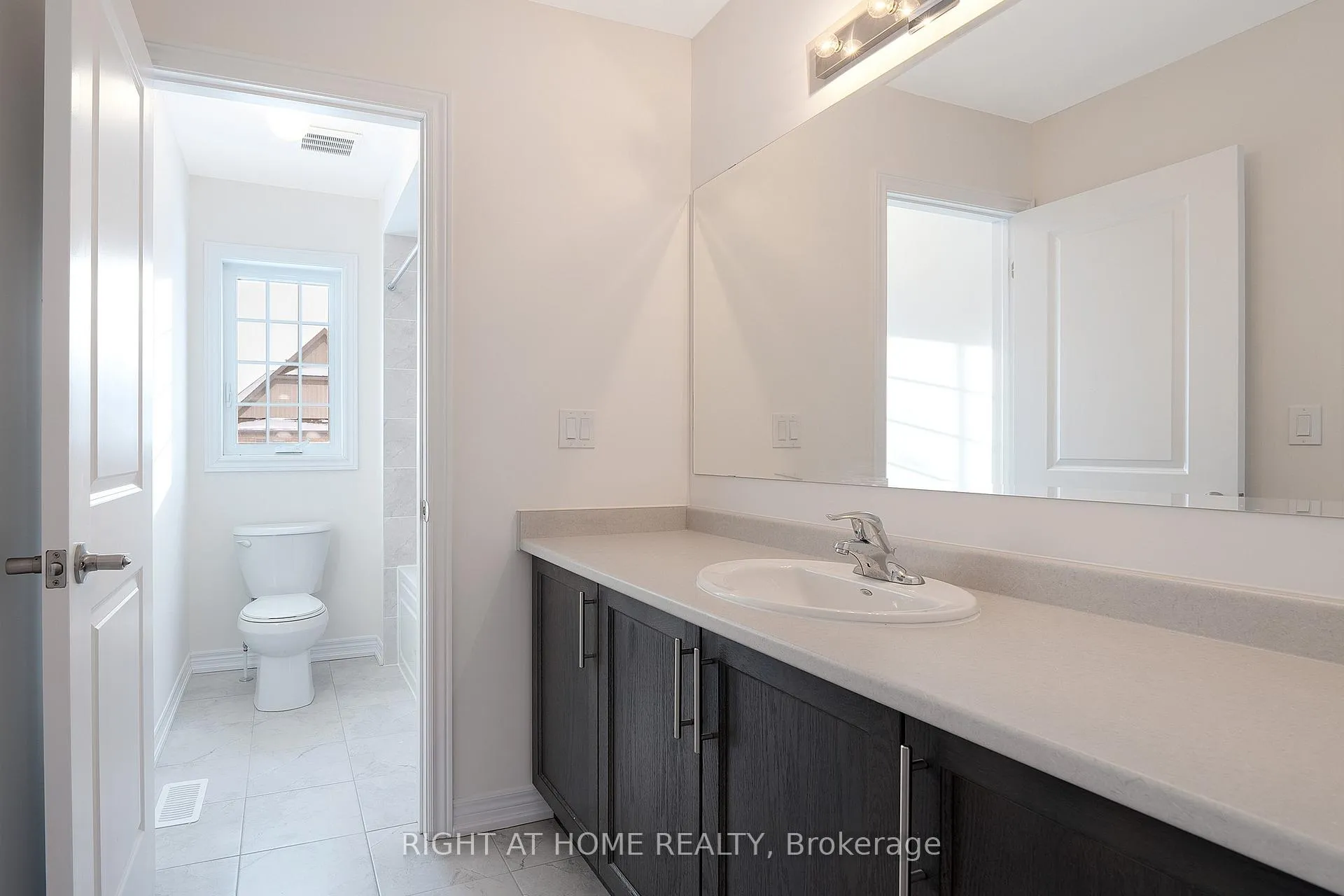 Photo 25 of 12 Larissa Park Drive, Quinte West, Murray Ward — HOMEH