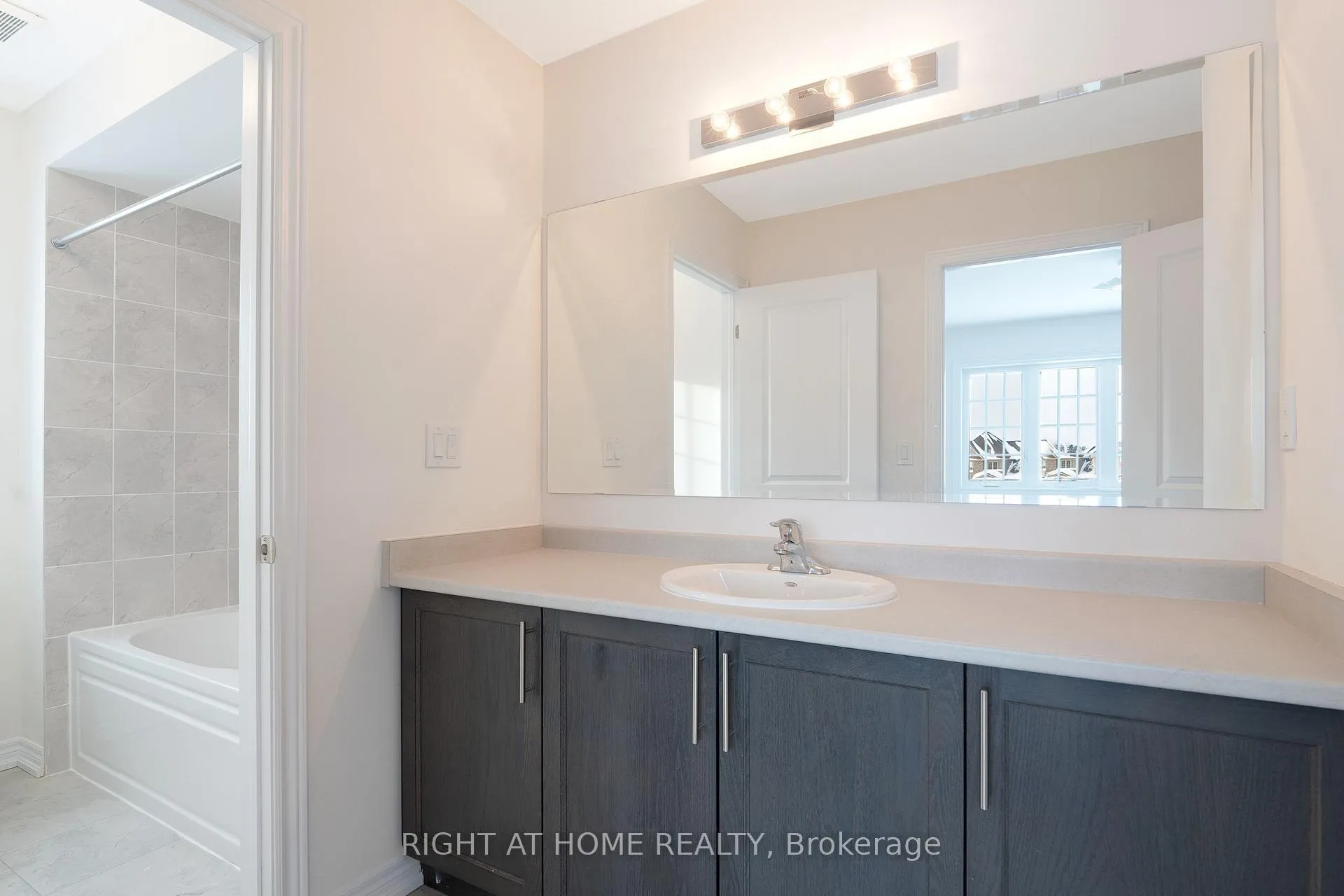 Photo 27 of 12 Larissa Park Drive, Quinte West, Murray Ward — HOMEH