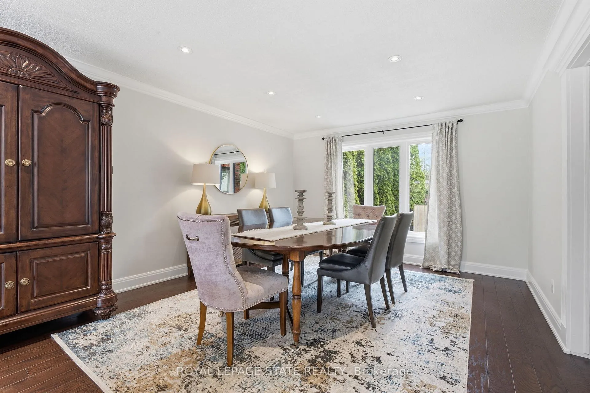 Photo 7 of 28 Deerview Avenue, Hamilton, Ancaster — HOMEH