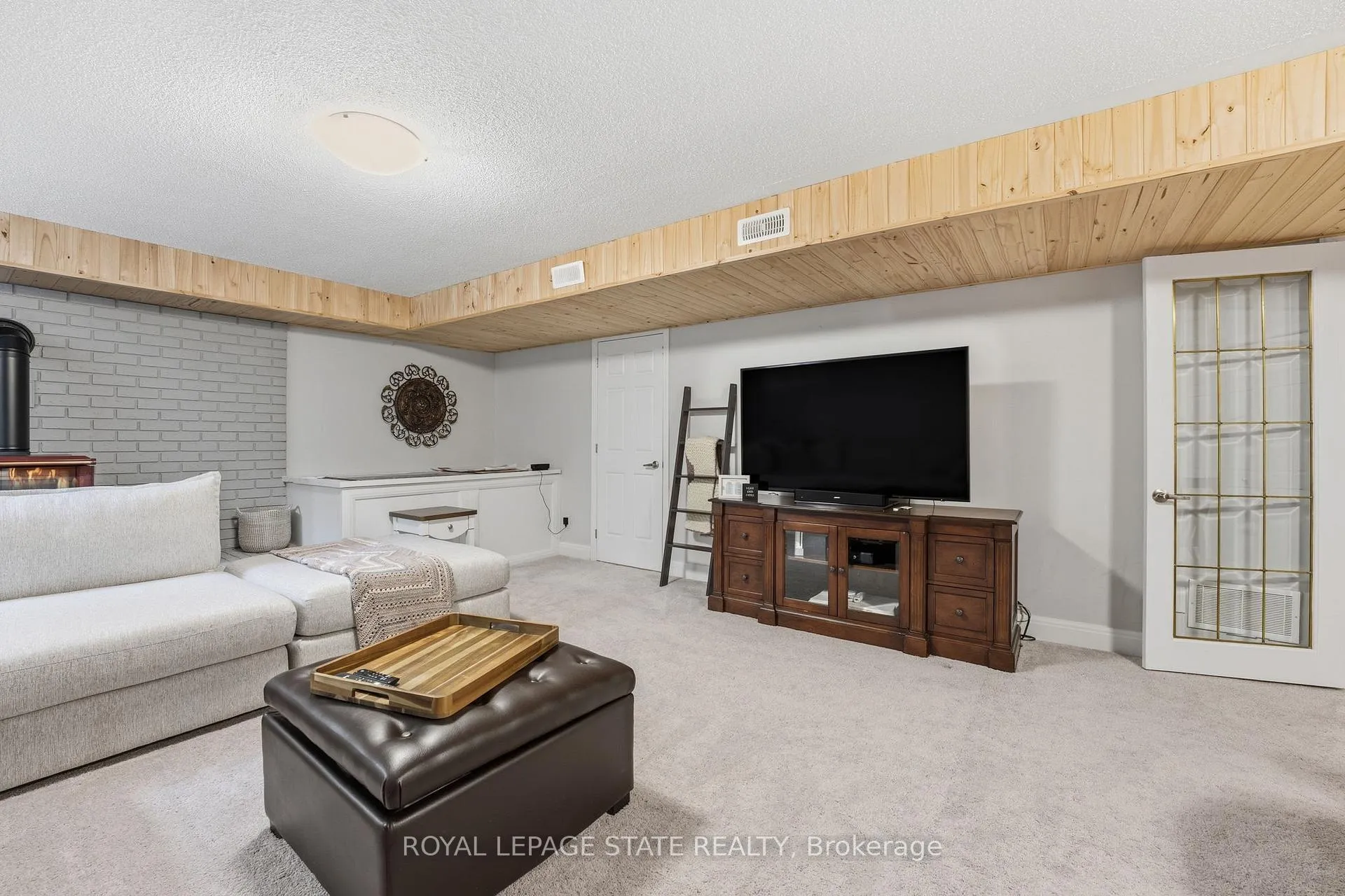 Photo 38 of 28 Deerview Avenue, Hamilton, Ancaster — HOMEH
