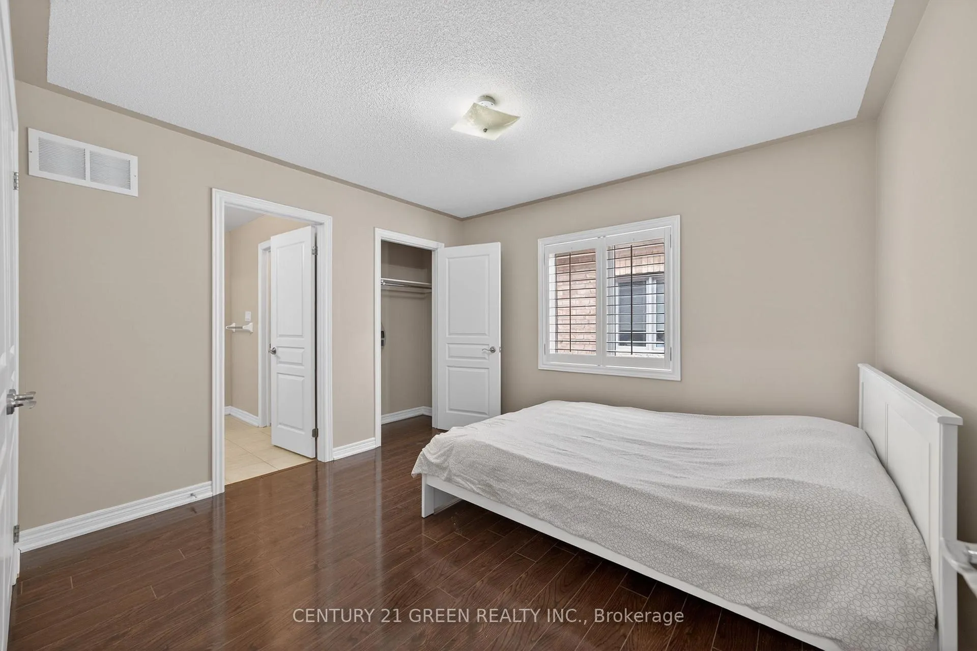 Photo 25 of 50 Bellcrest Road, Brampton, Credit Valley — HOMEH