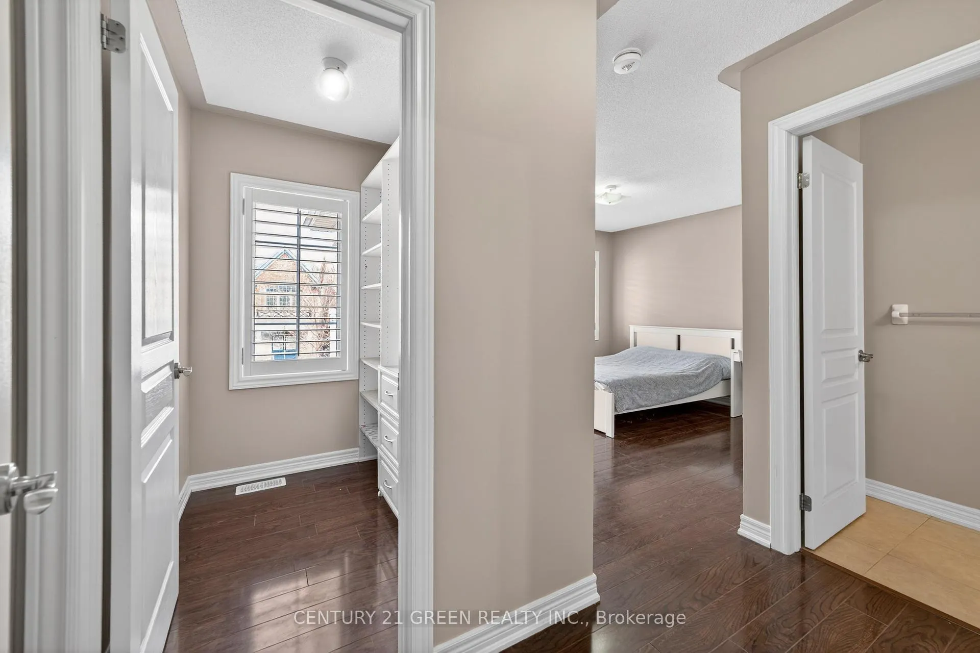 Photo 29 of 50 Bellcrest Road, Brampton, Credit Valley — HOMEH