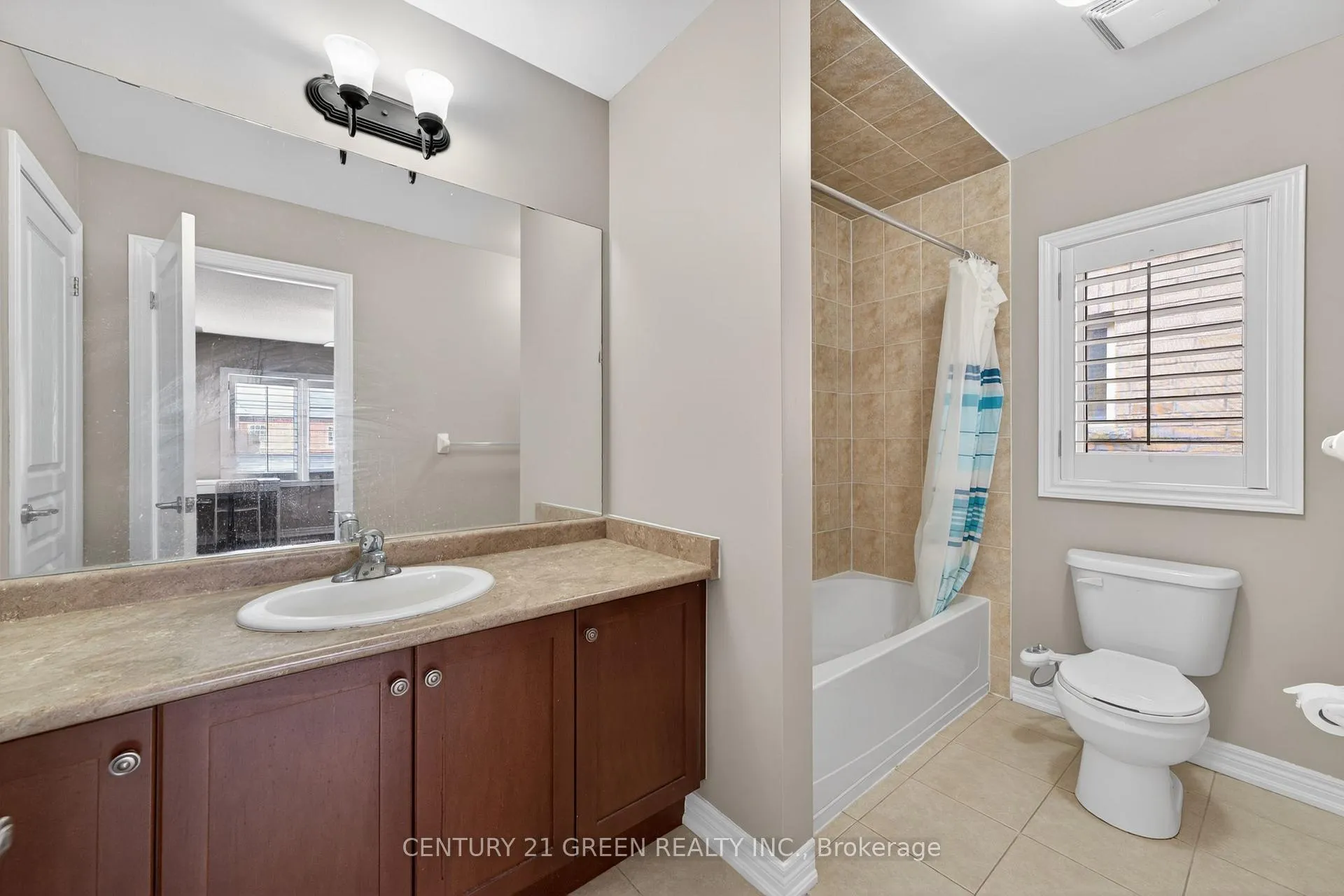 Photo 33 of 50 Bellcrest Road, Brampton, Credit Valley — HOMEH