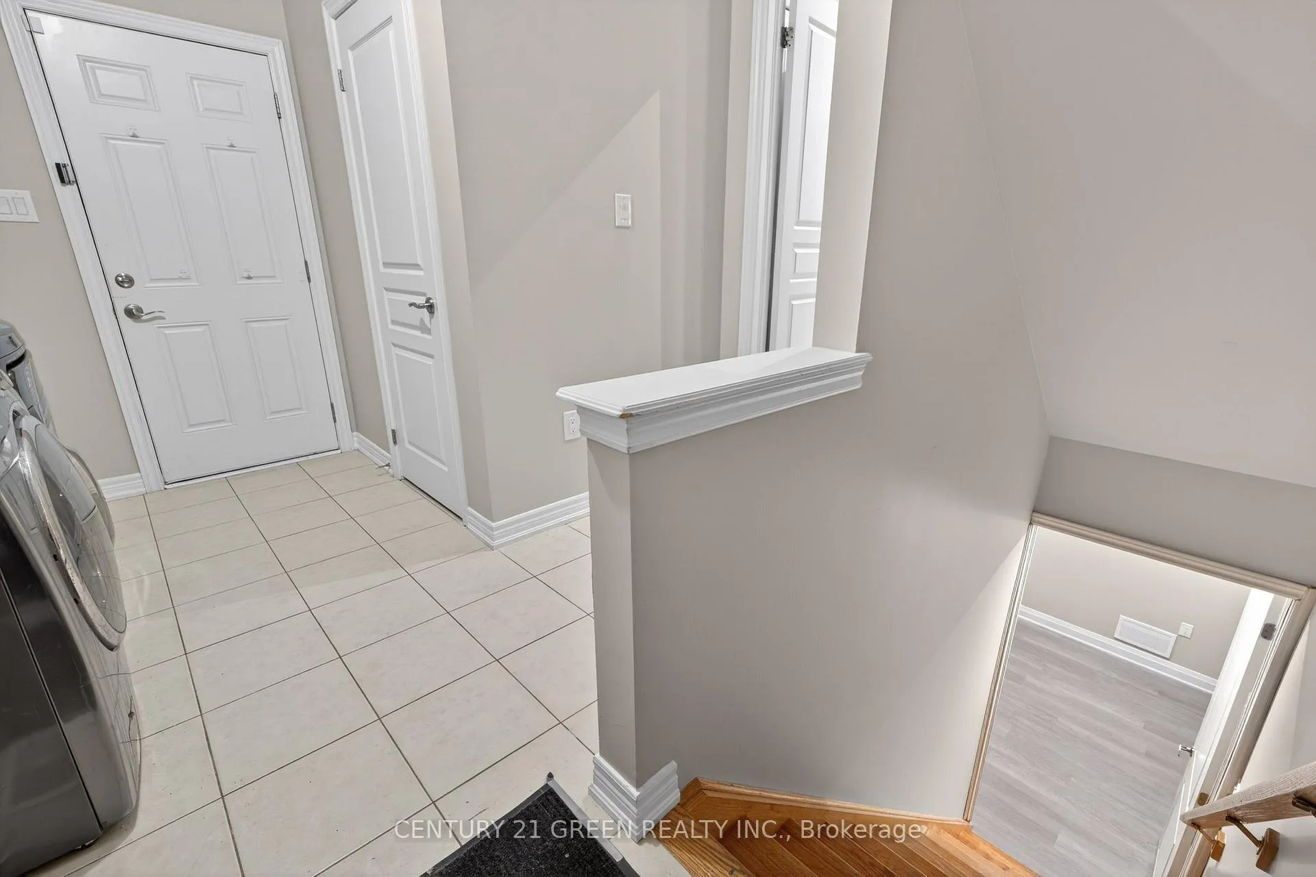 Photo 36 of 50 Bellcrest Road, Brampton, Credit Valley — HOMEH