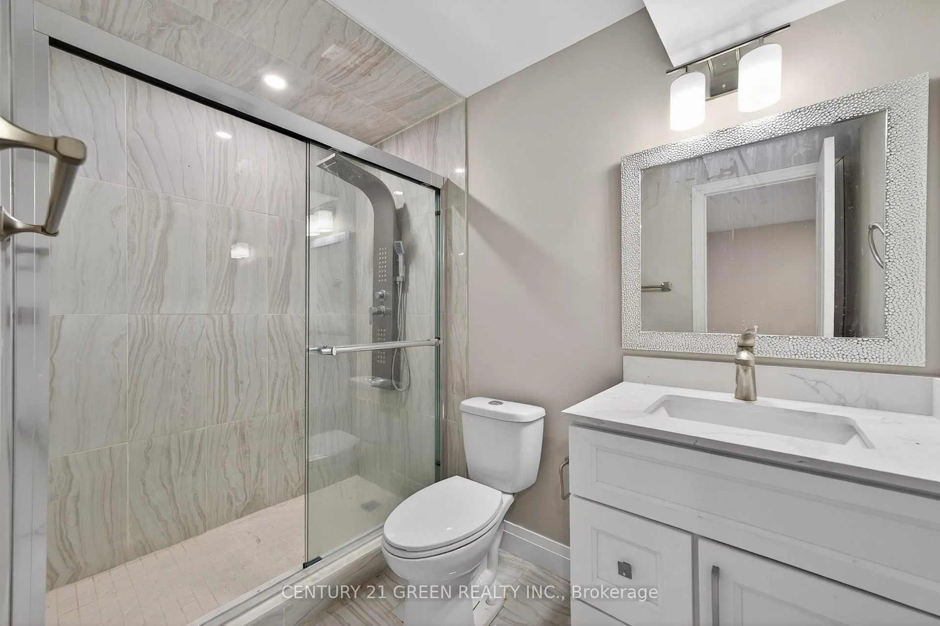 Photo 41 of 50 Bellcrest Road, Brampton, Credit Valley — HOMEH